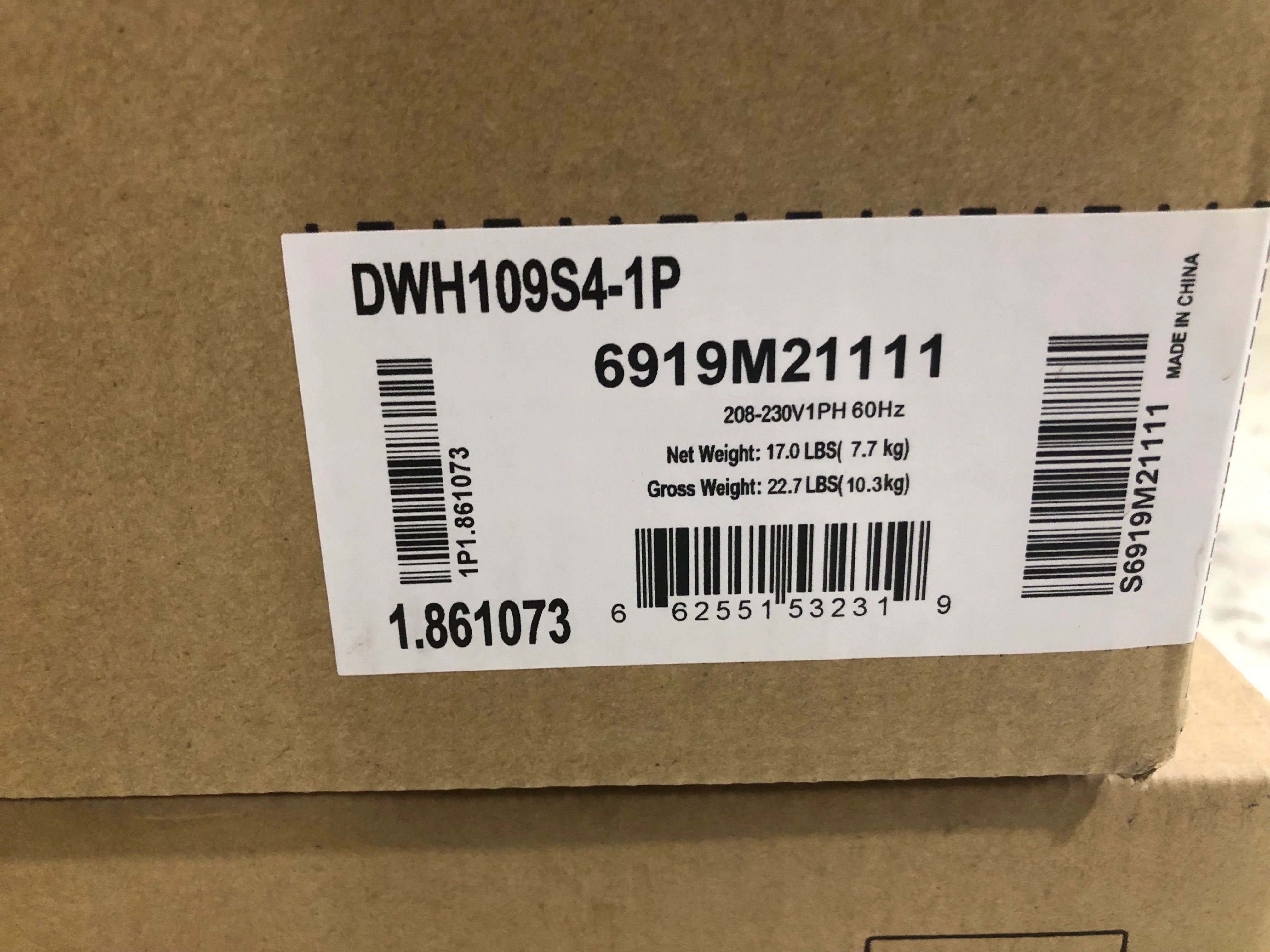 9,000 BTU Single Zone OD Heat Pump and ID Wall Mnt Air Handler Set 19 SEER 208-230/60/1 R410A - Image 3