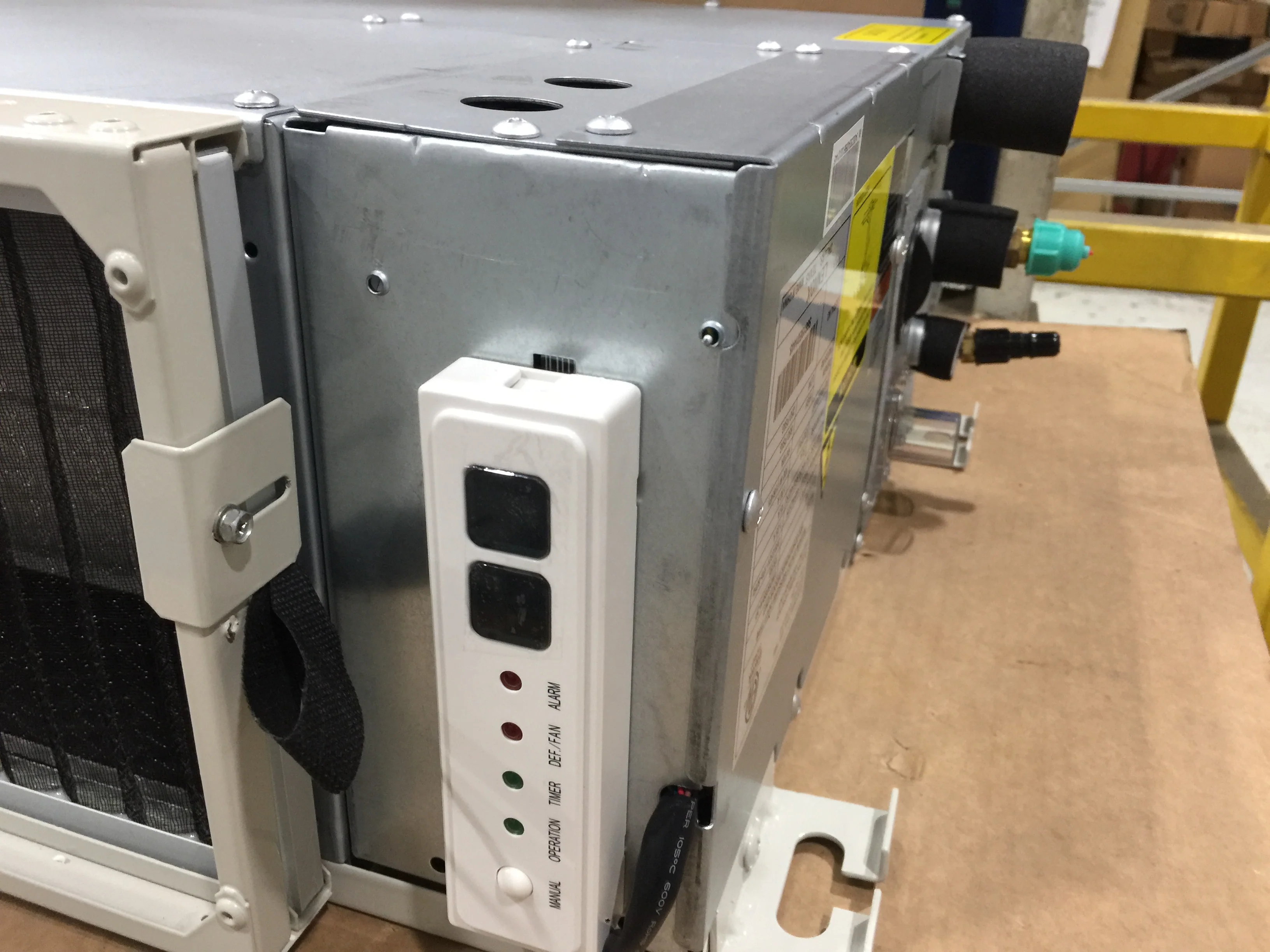 9,000 BTU Single-Zone Medium Static Ducted Indoor Heat Pump Unit, Seer 13, 208-230/60/1, R-410A - Image 7