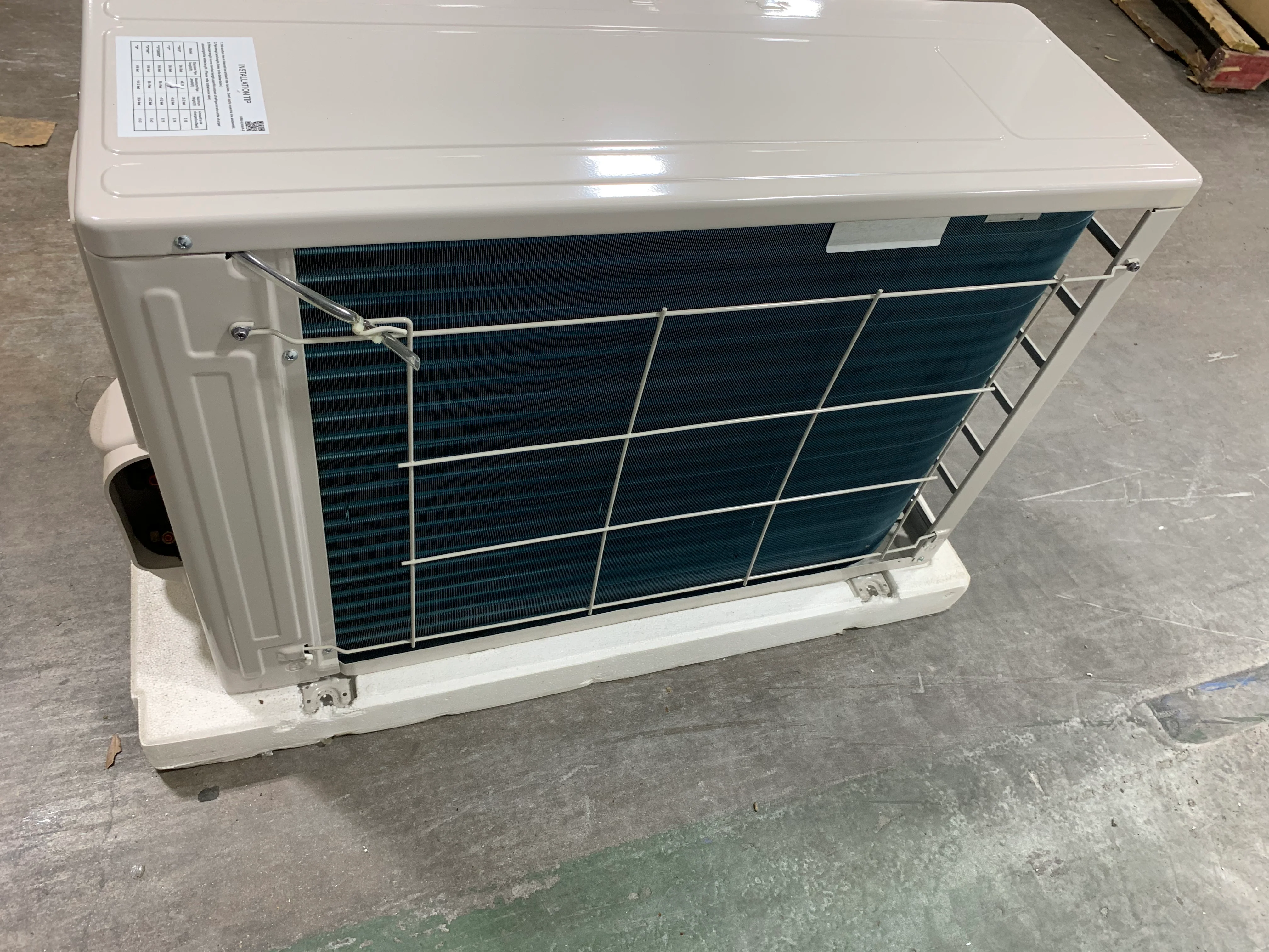 9,000/12,000 BTU Outdoor Heat Pump Mini Split Unit, 23 SEER 208-230/60/1 R410A - Image 3