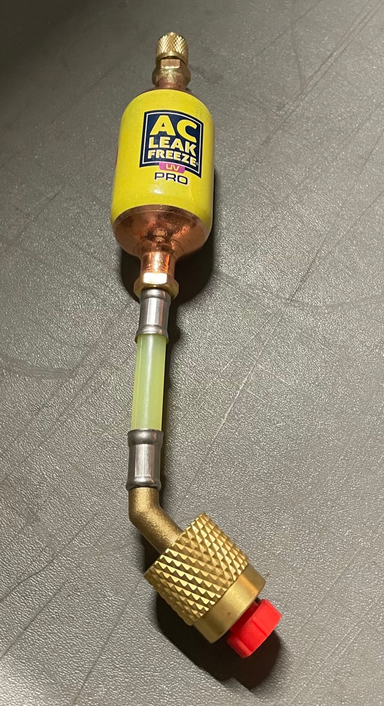 AC Leak Freeze with UV Pro Leak Detection - Image 5
