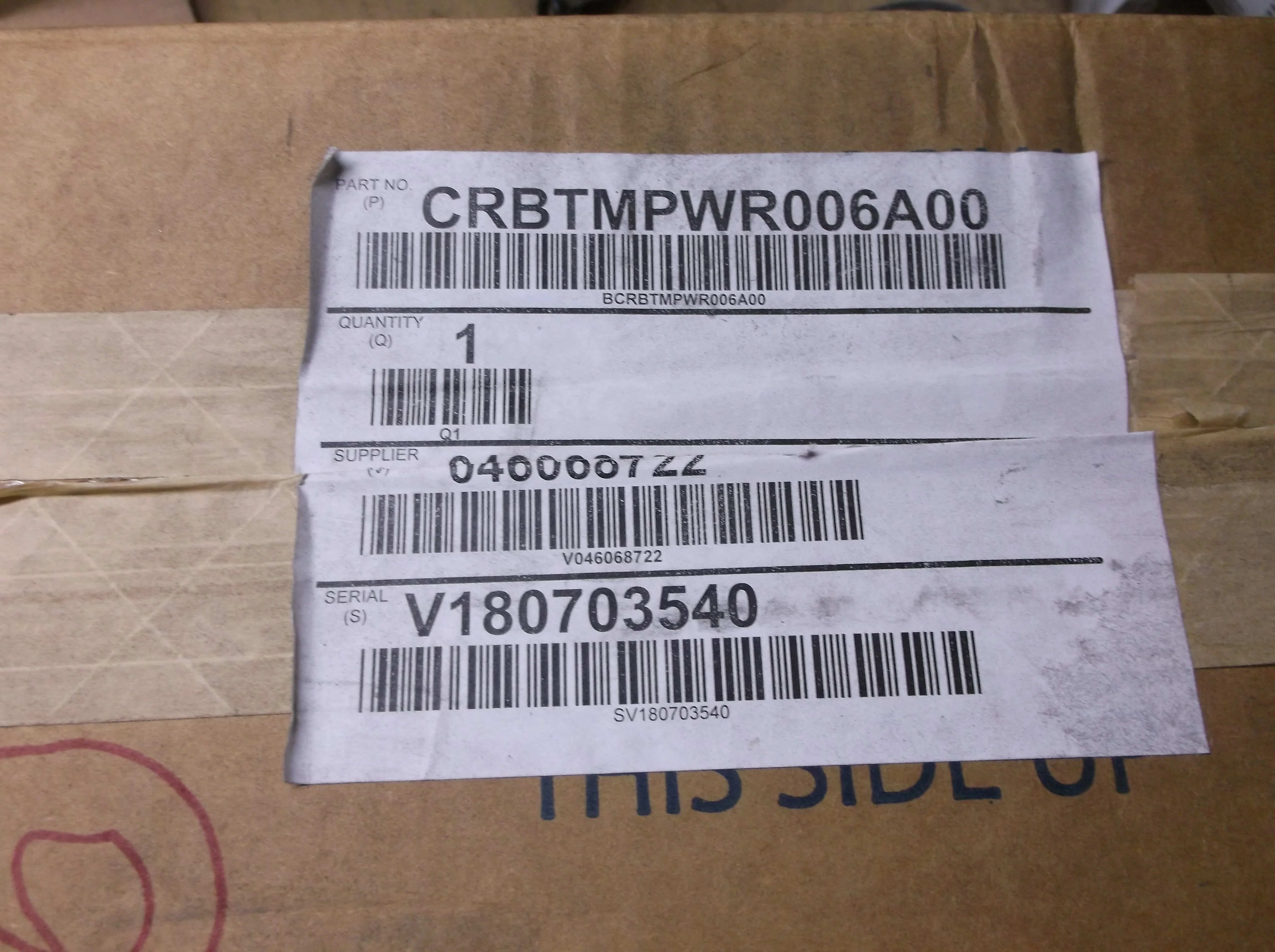 Accessory Thru-The-Bottom Service Connection for Select 10,12.5 And 15 Ton Models