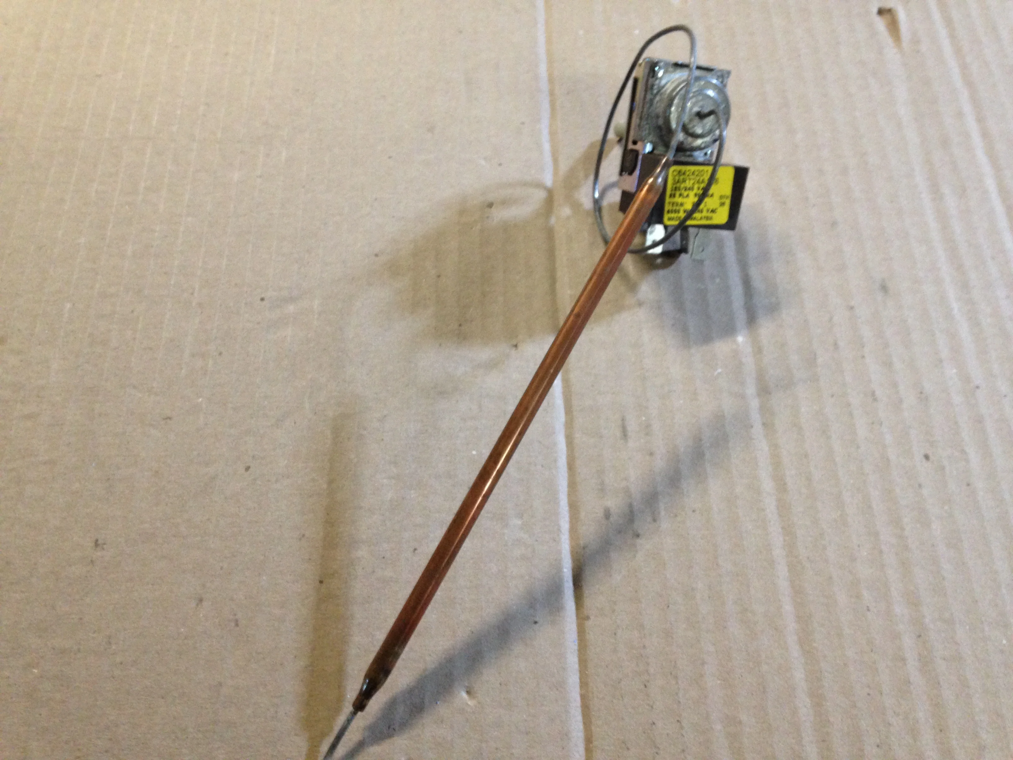 Air Conditioner Temperature Control Thermostat, 120-240 VAC - Image 6