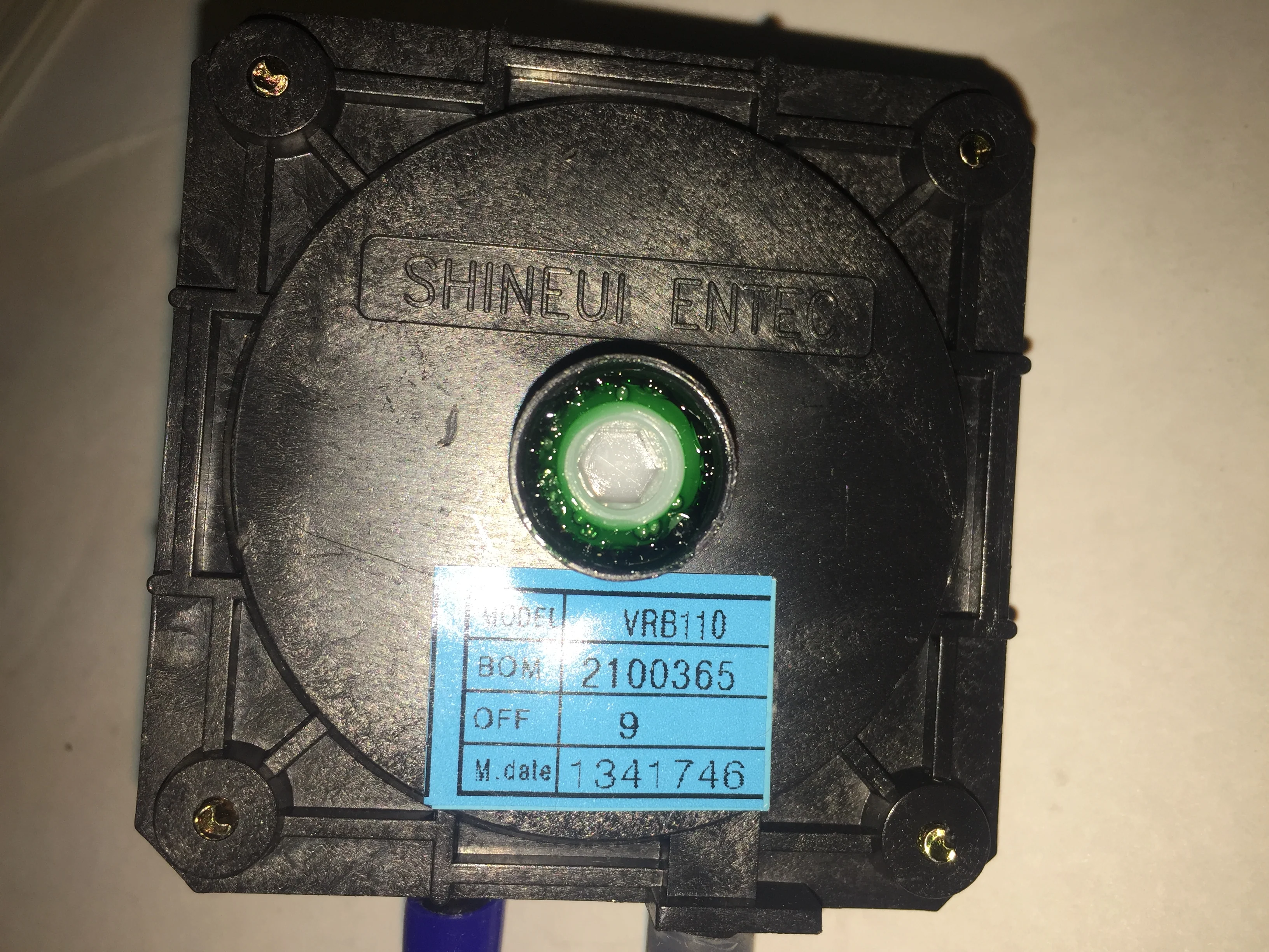 Air Pressure Switch for VRS-150 and VRP-150 Model Tankless Water Heaters - Image 3
