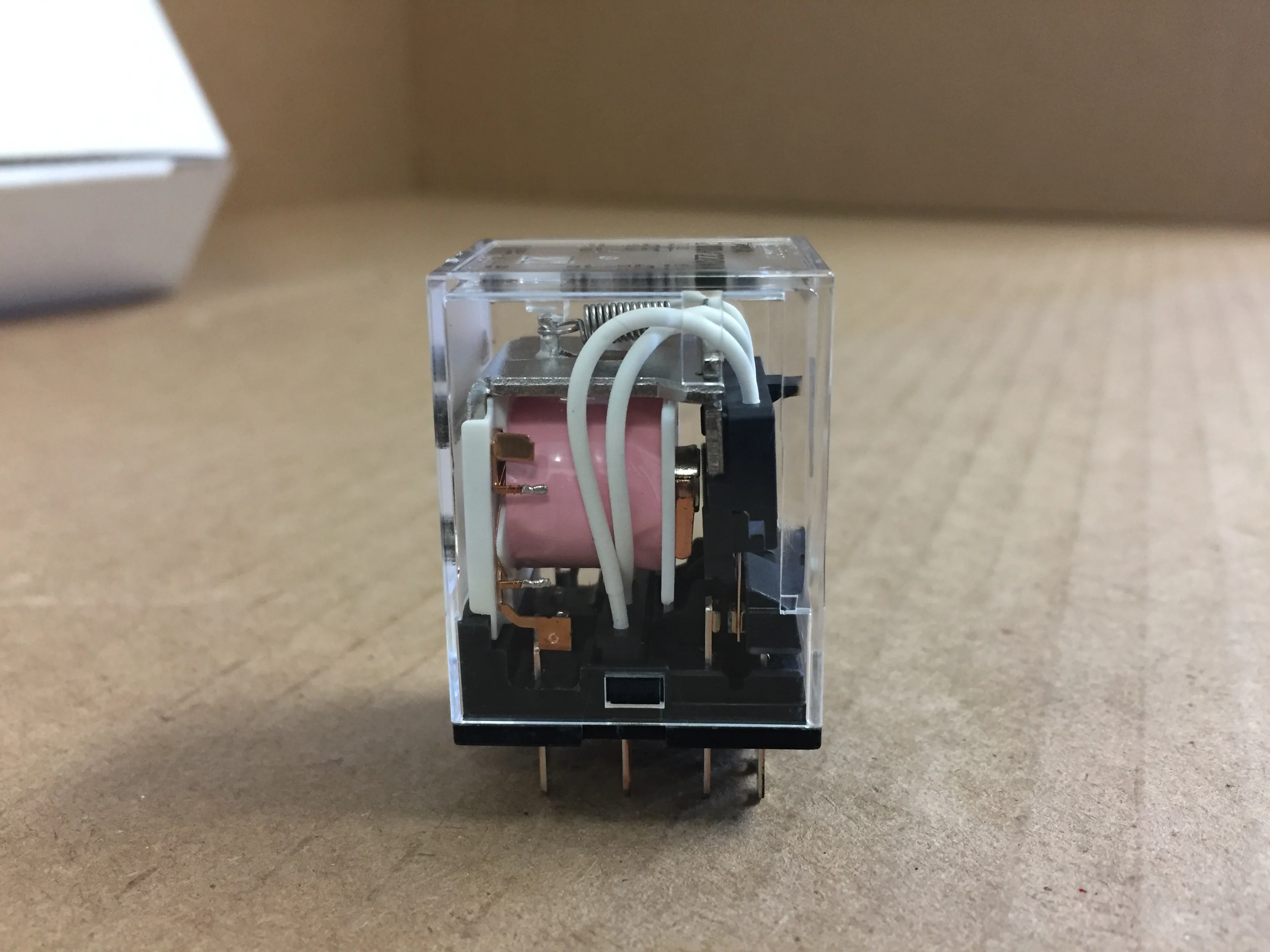 Auxiliary Relay,  200/220 VAC - Image 5