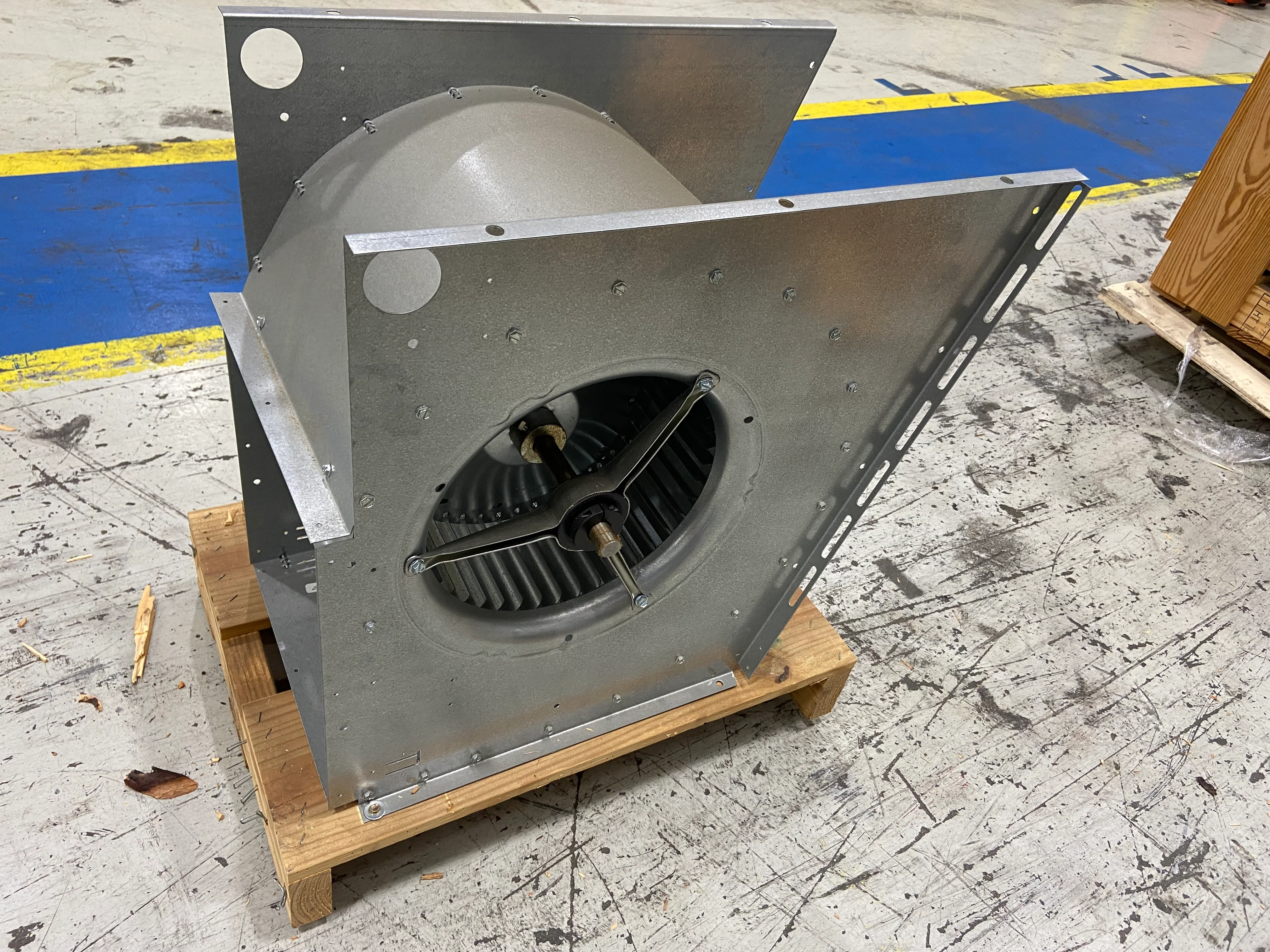 Blower Housing with Wheel and Shaft - Image 3
