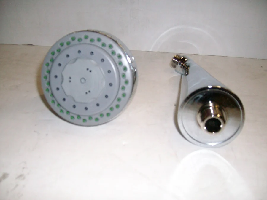 Brizo Showerhead And Arm Polished Chrome - Image 4
