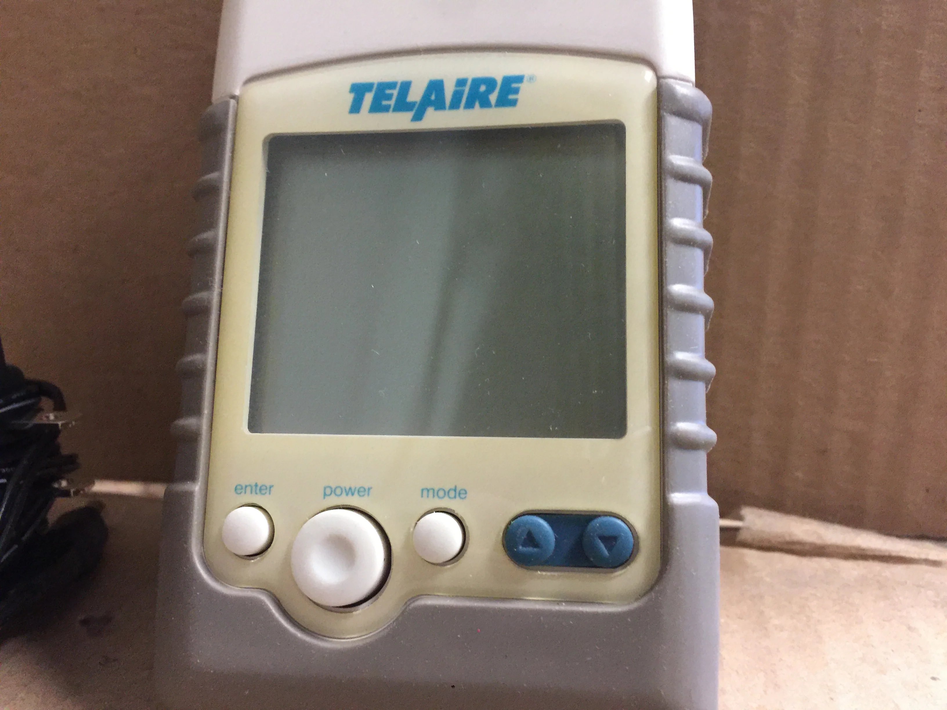 Carbon Dioxide & Temperature Monitor - Image 3