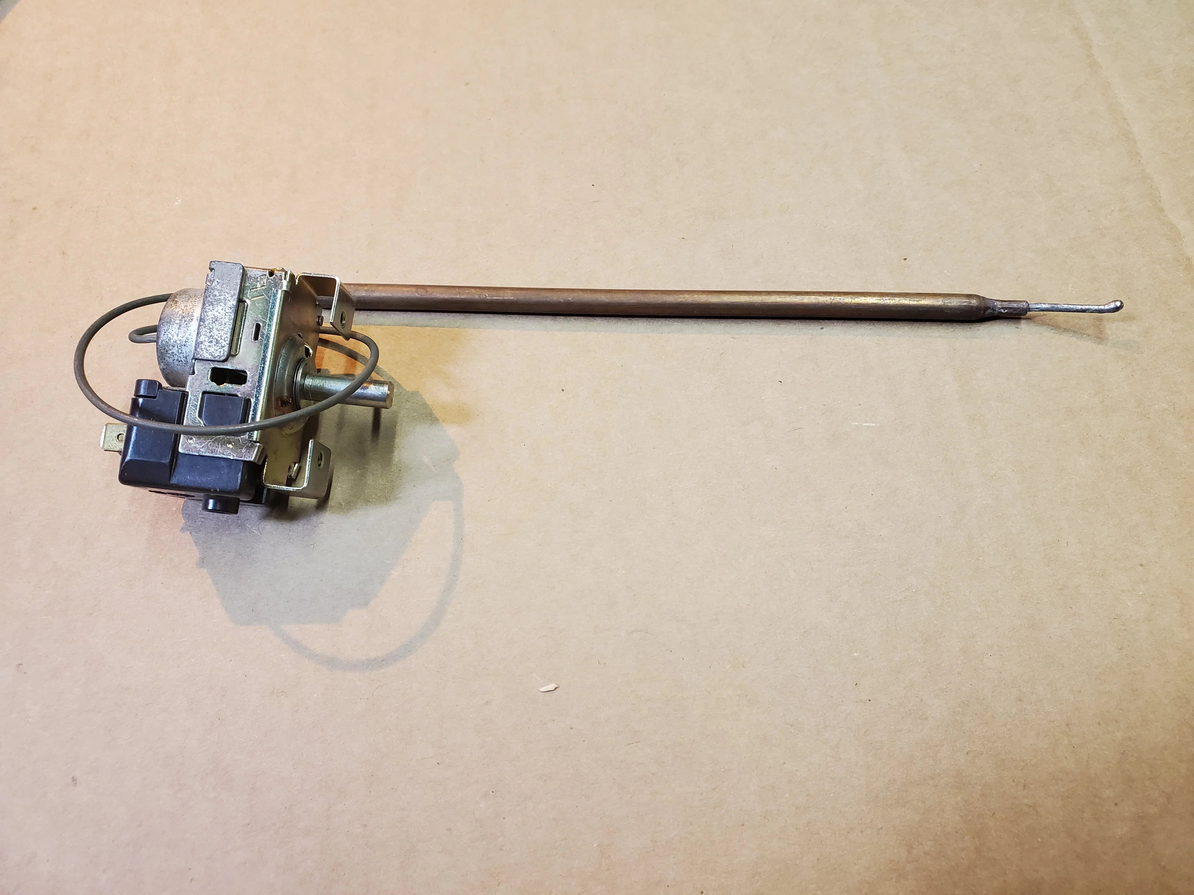 Cold Control Thermostat 120/240VAC - Image 5