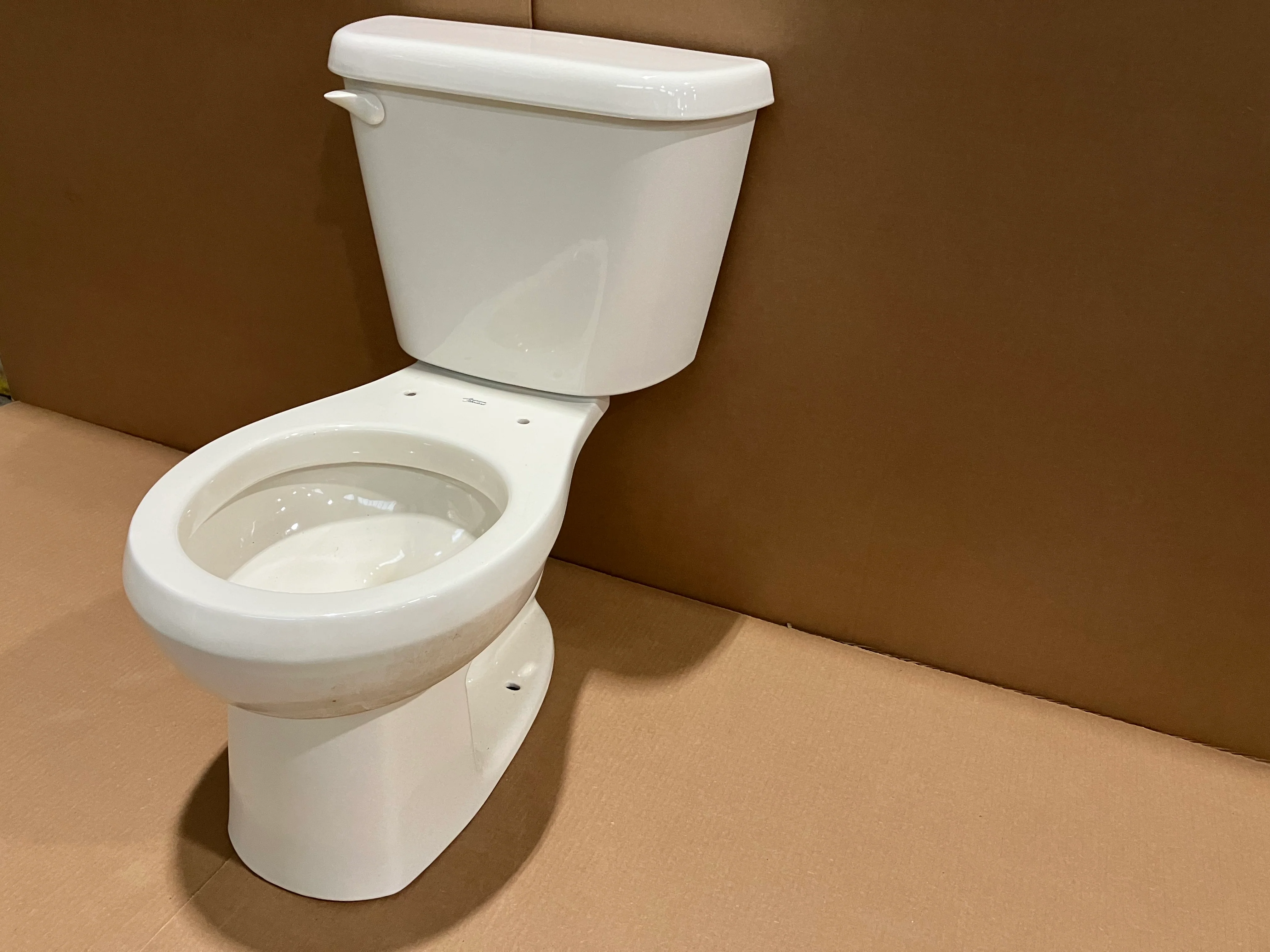 Colony High Efficiency Two Piece Round Front Bowl With Tank In Linen 1.28 GPF - Image 2