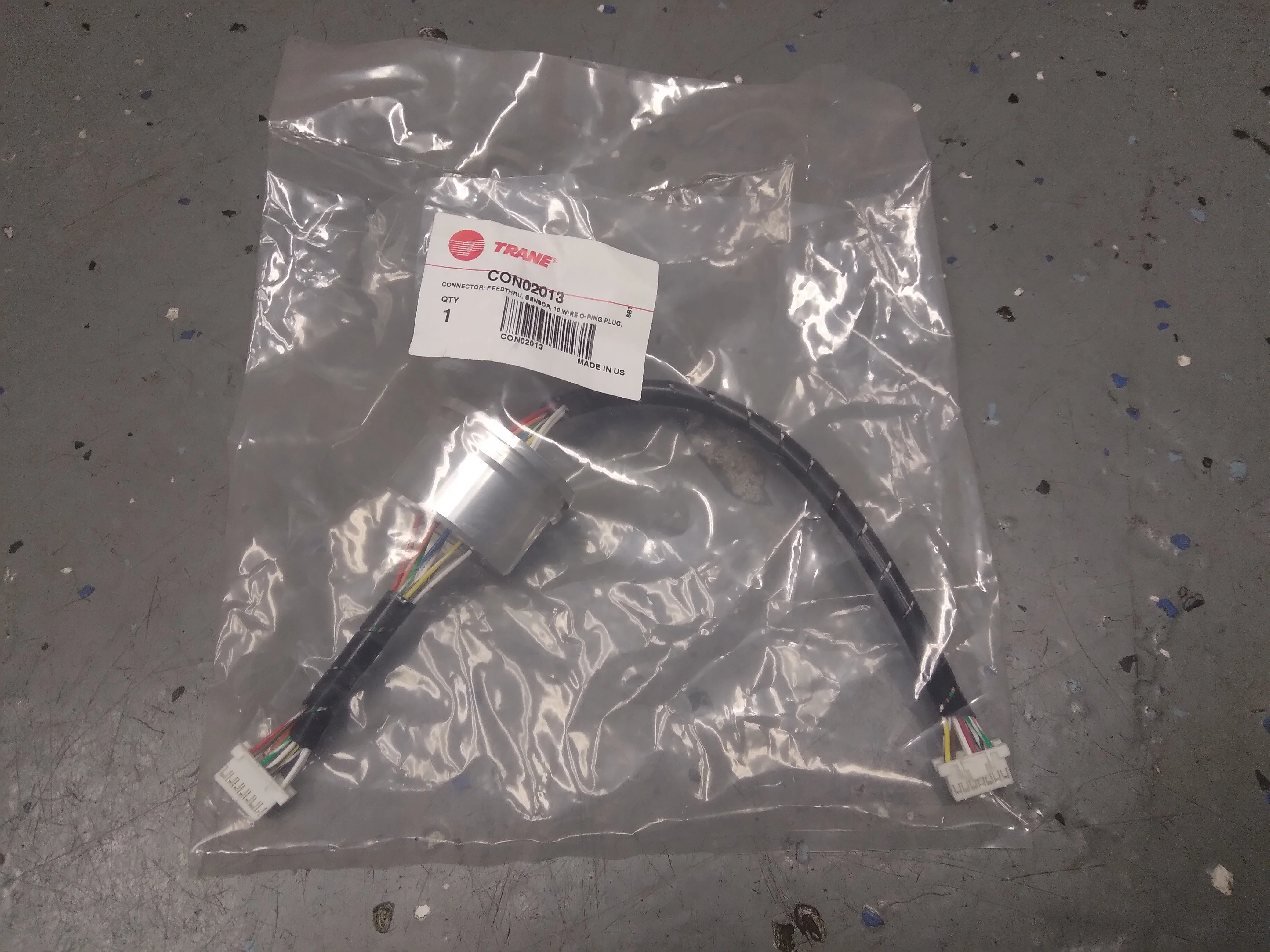 CONNECTOR, FEEDTHRU, SENSOR 10 WIRE - Image 5