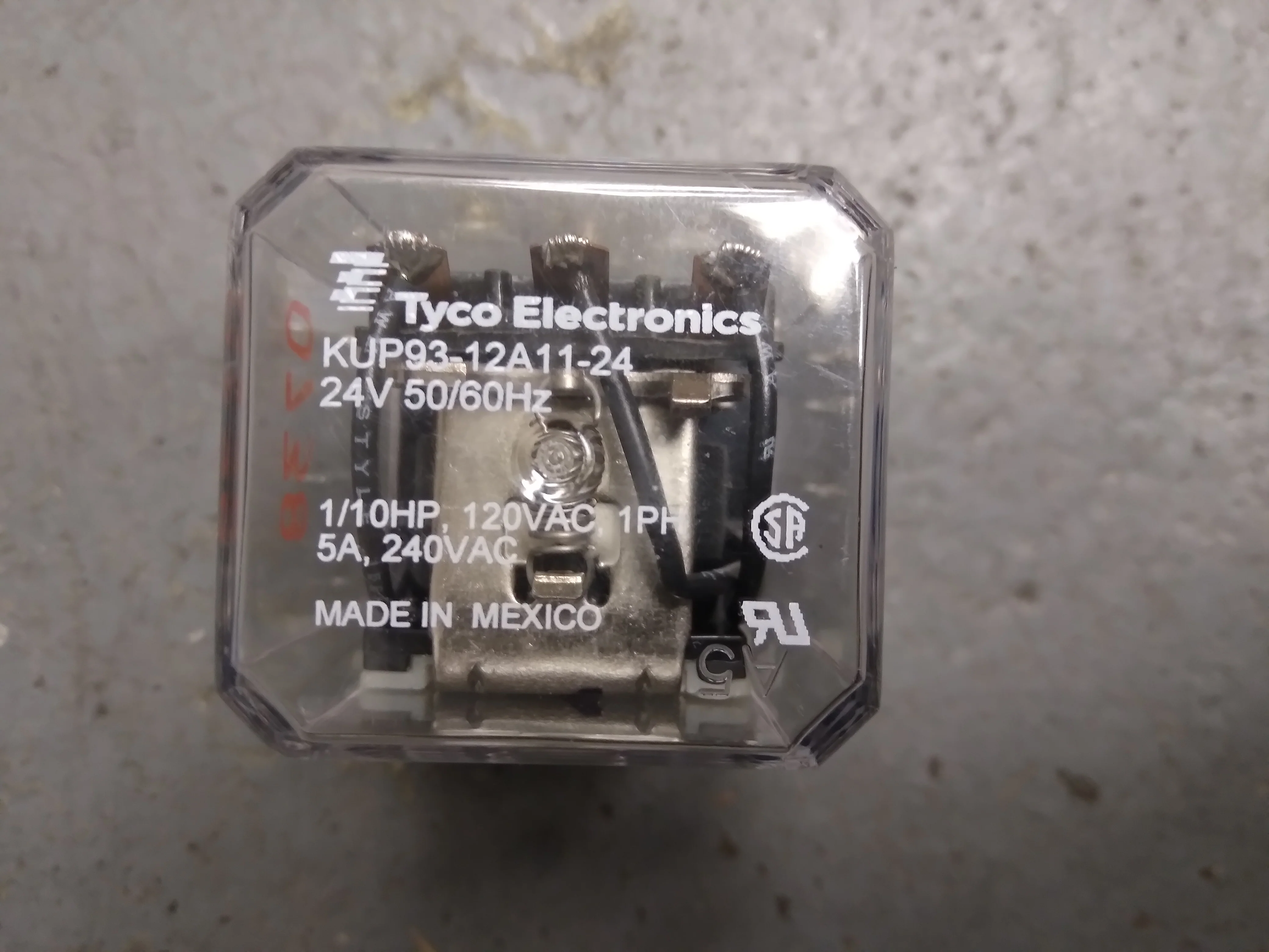 Control Relay 3PST 120V 3 Amp 50/60 Hertz 24VAC Coil - Image 4