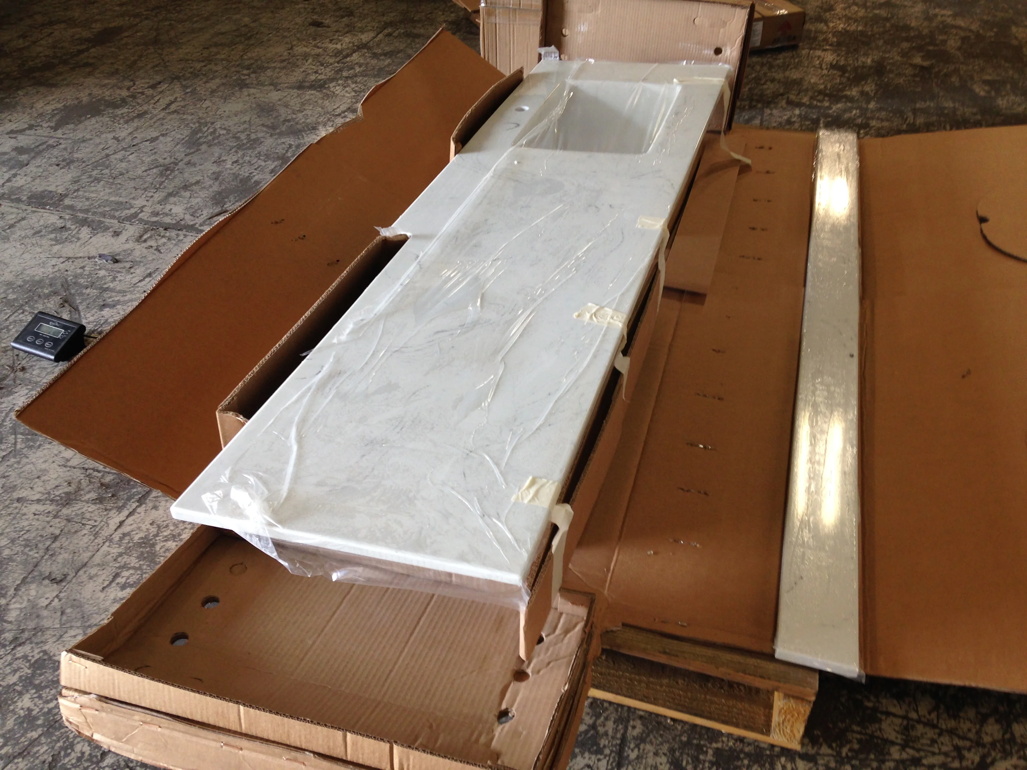 Custom Vanity 20 x 72 3/8" - Image 2