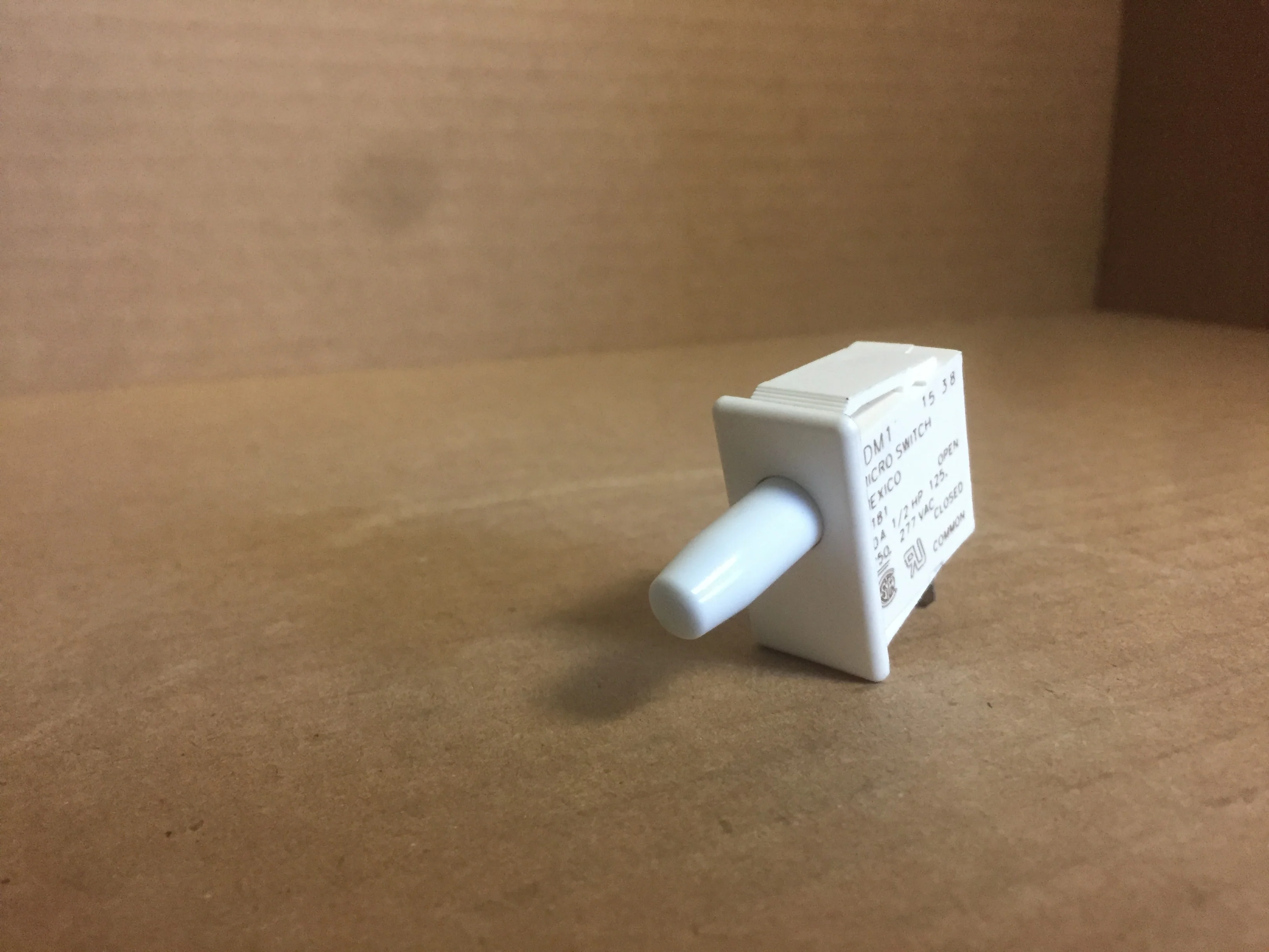 Door Switch - Image 2