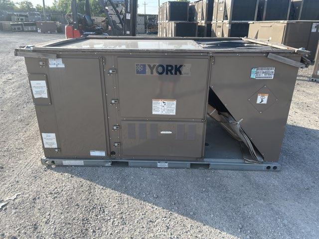 5 Ton Single-Stage Convertible Packaged Air Conditioning Unit, 14.5 SEER, 460/60/3, R410A 15 kW Heat - Image 2
