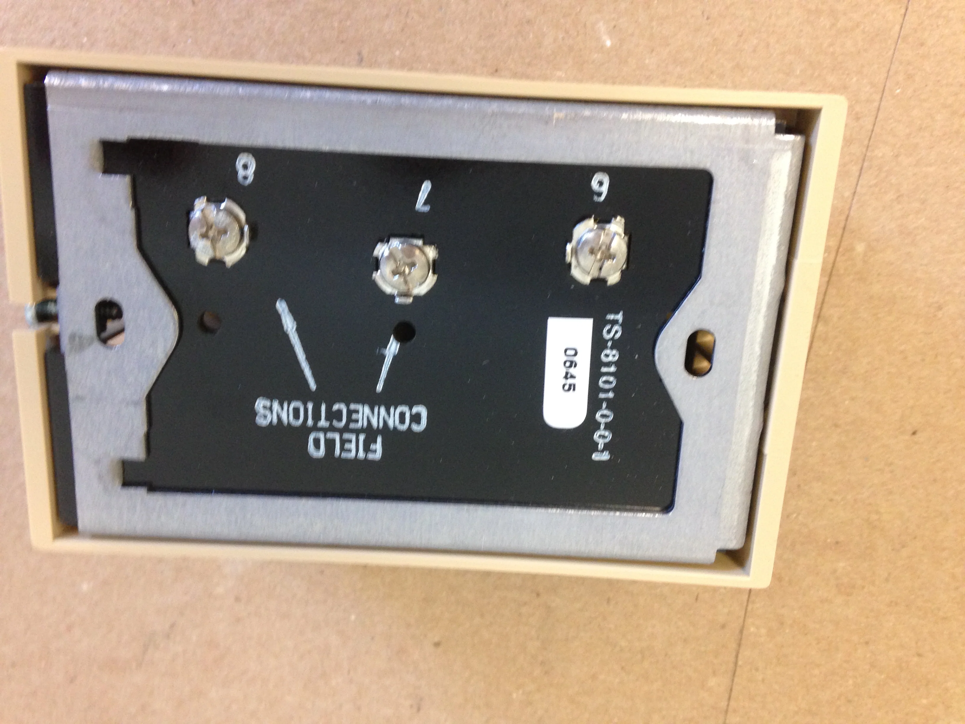 ELECTRONIC ROOM TEMPERATURE SENSOR - Image 2