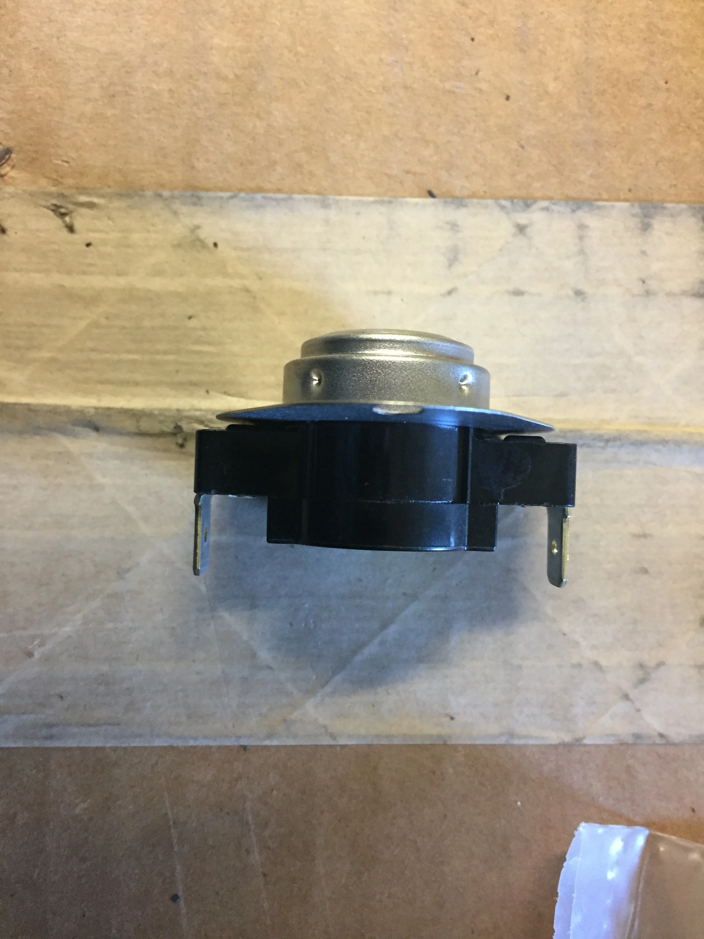 Fan Control Thermostat, Open:120, Close:140(20) - Image 2
