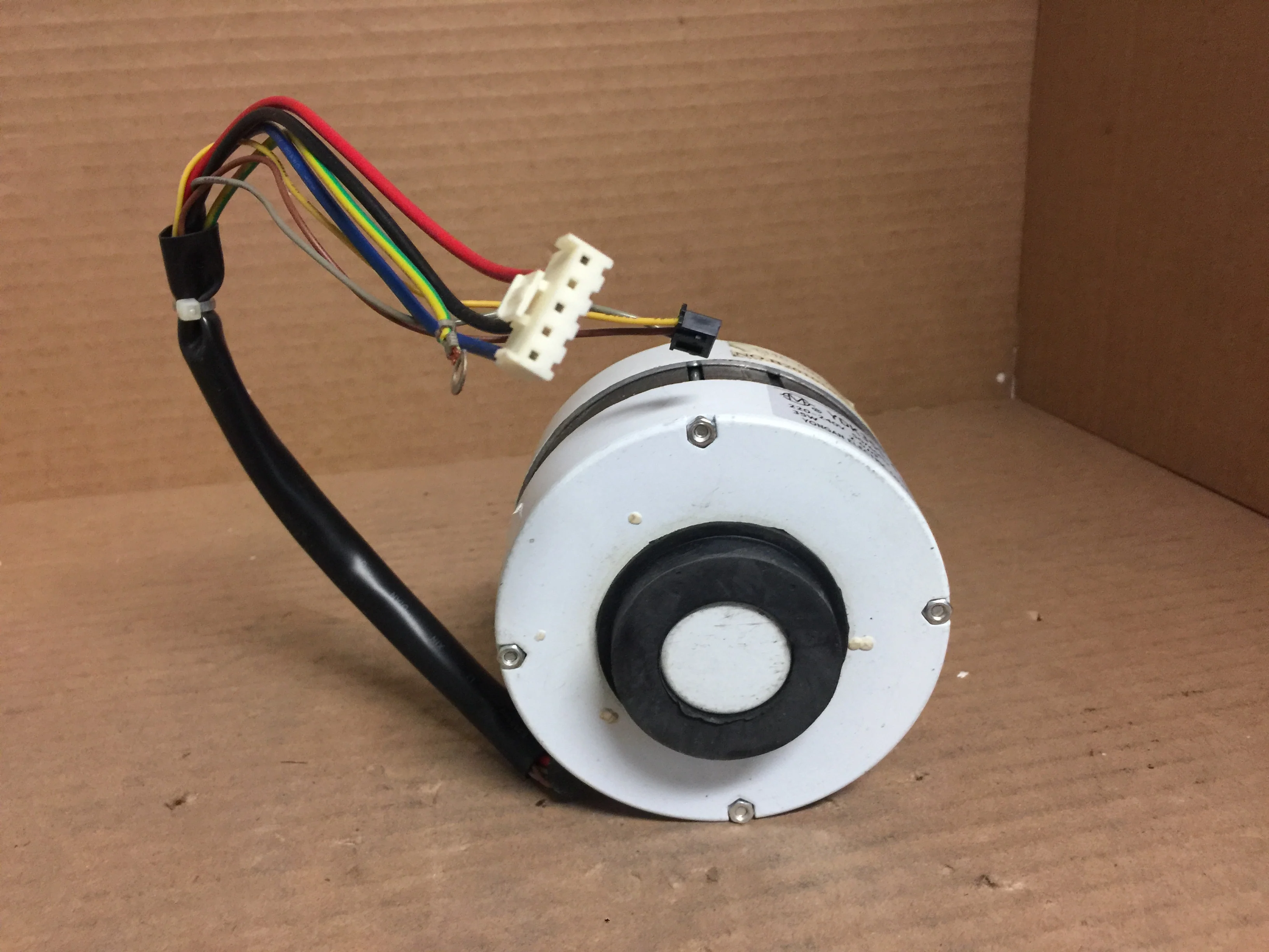 Fan Motor; 220-240/50-60/1, 35 Watt - Image 5