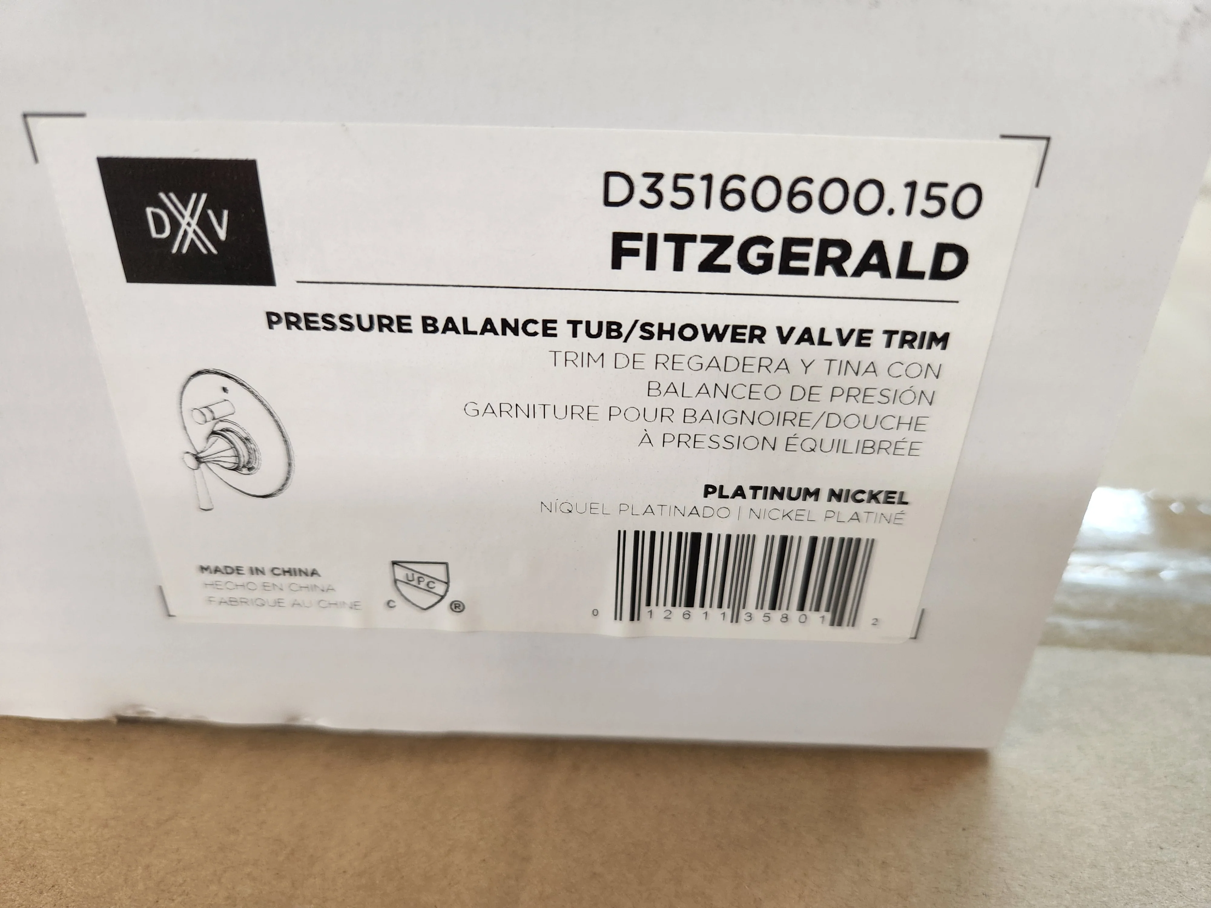 Fitzgerald Platinum Nickel Pressure Balance Tub/Shower Valve Trim w/Single Lever Handle and Diverter - Image 4