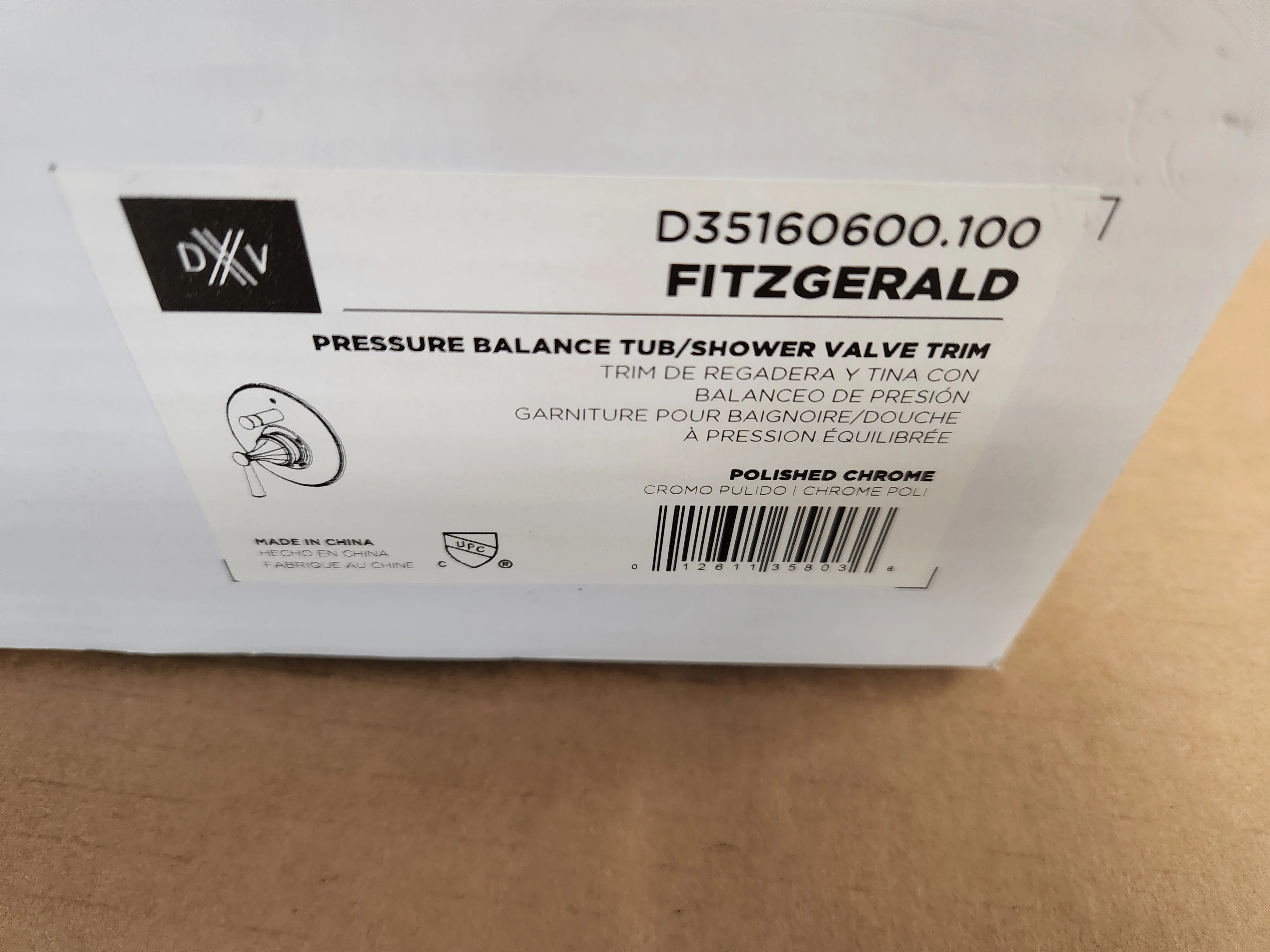 Fitzgerald Polished Chrome Pressure Balance Tub/Shower Valve Trim - Image 4