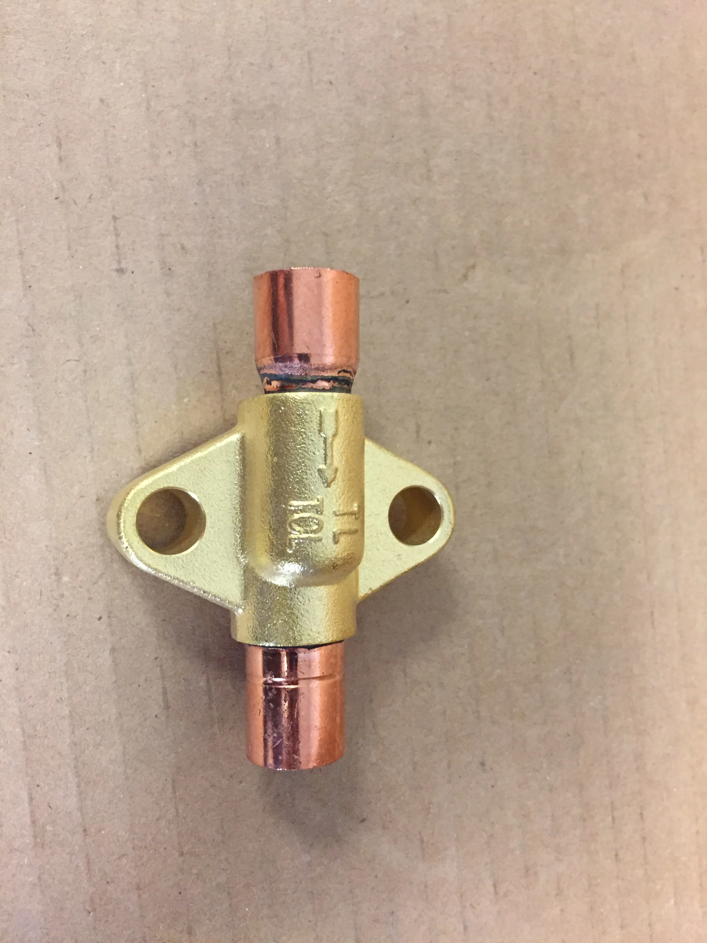 Flange, Straight-Thru Valve, 5/8"ODF X 5/8"ODF