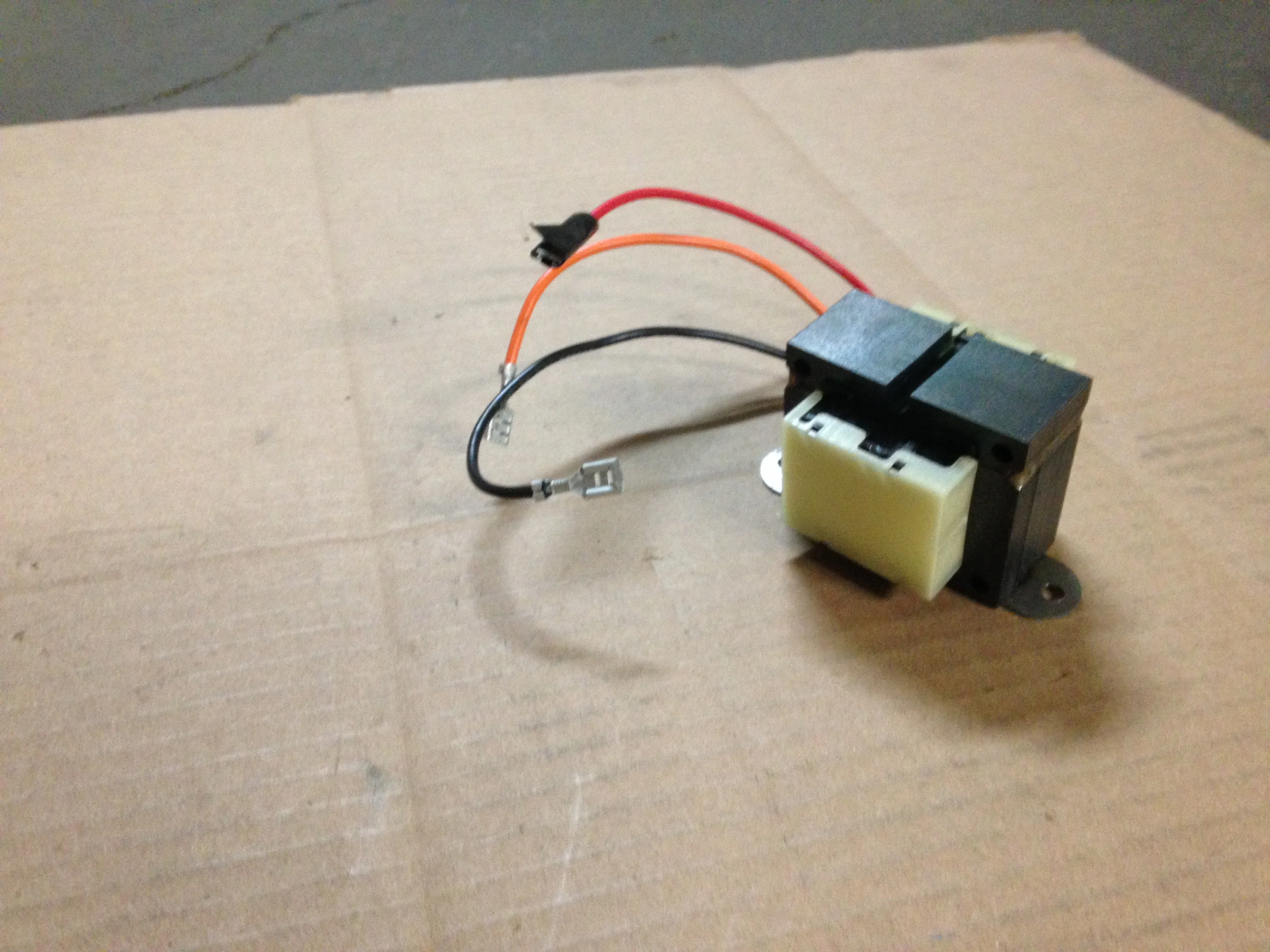Furnace Transformer, 460-230/60 , 100 VA - Image 2