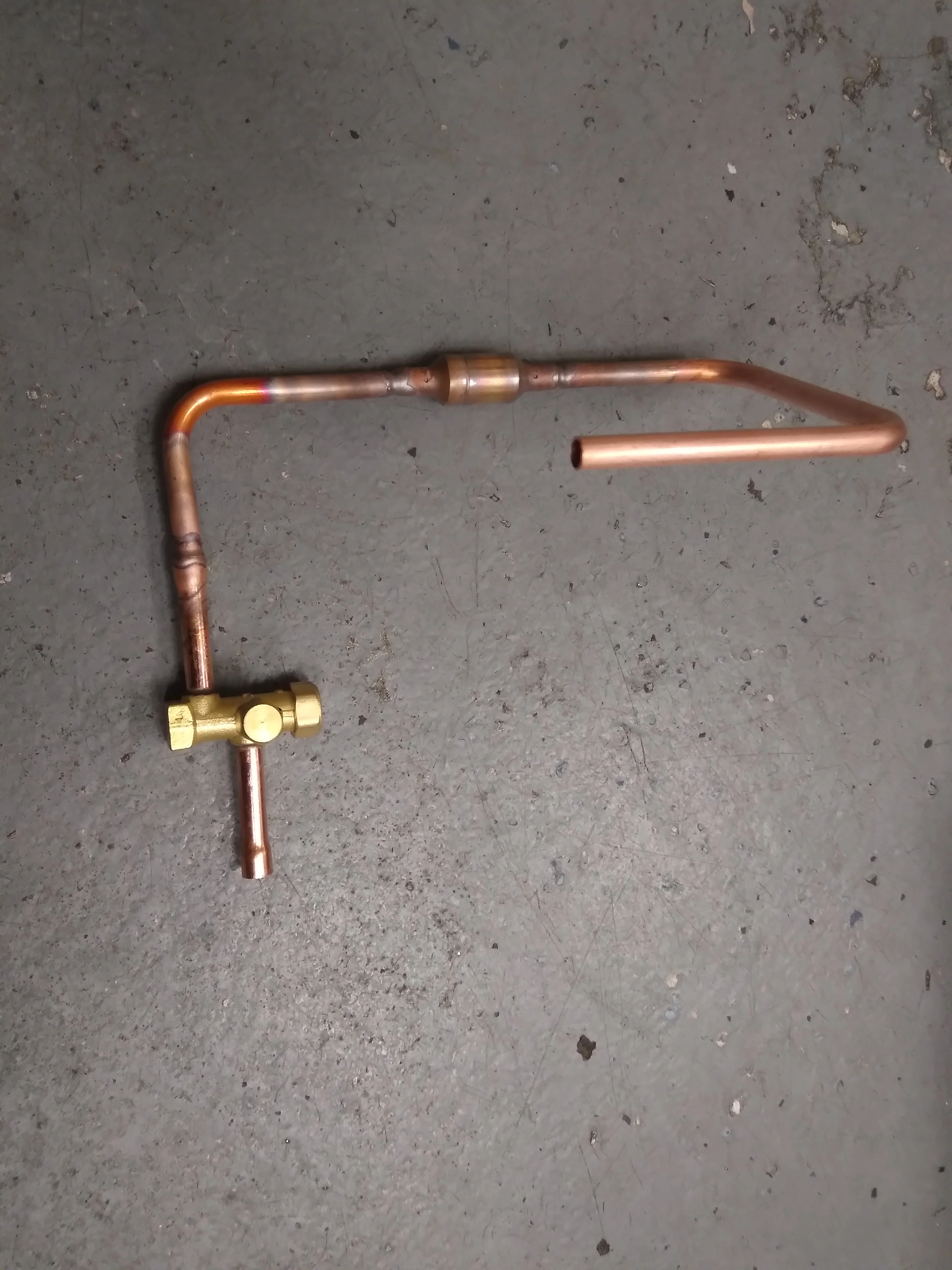 High Pressure Tube Assembly with Service Valve
