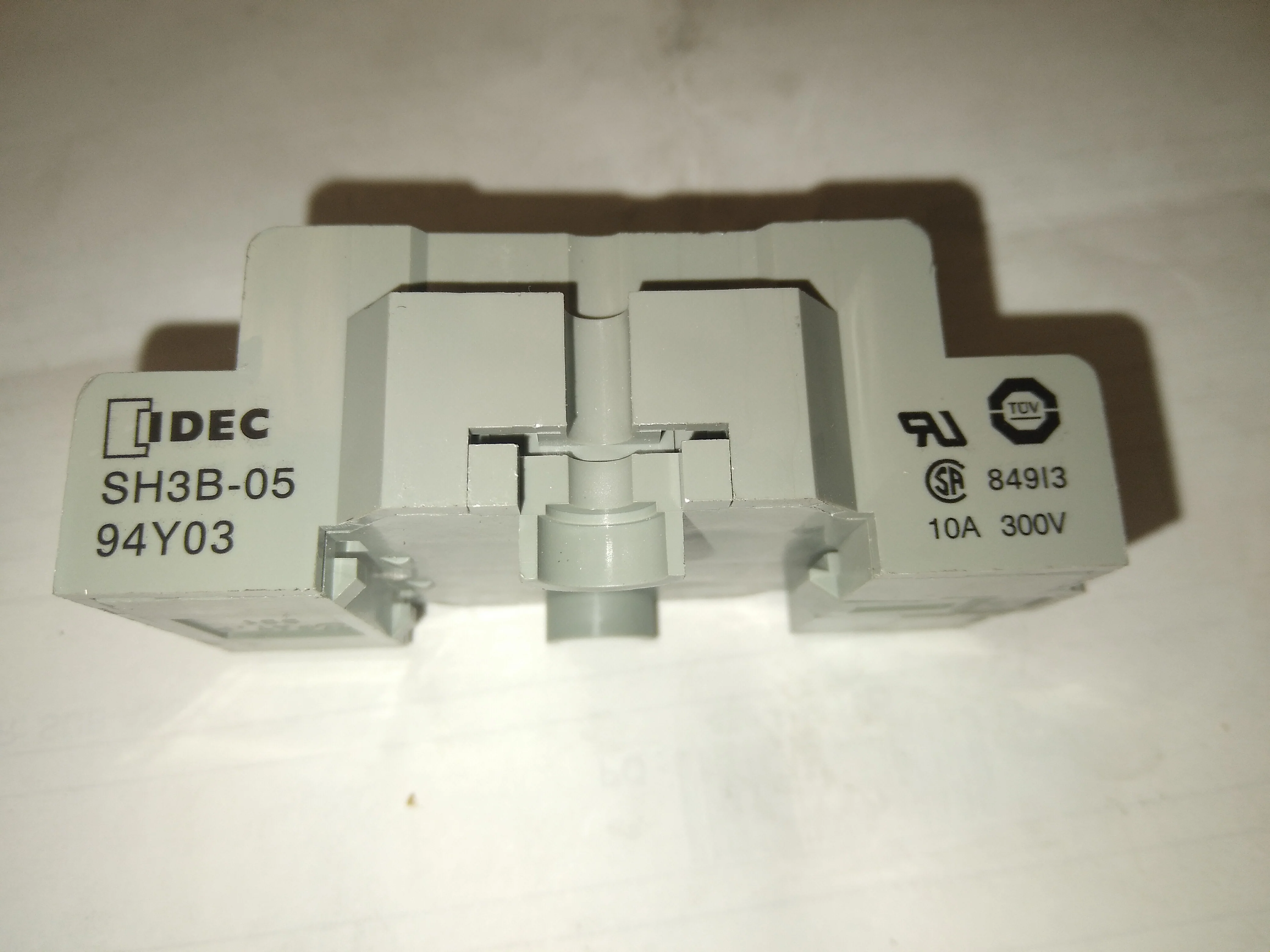 10 Amp 300 Volt Term Board - Image 4