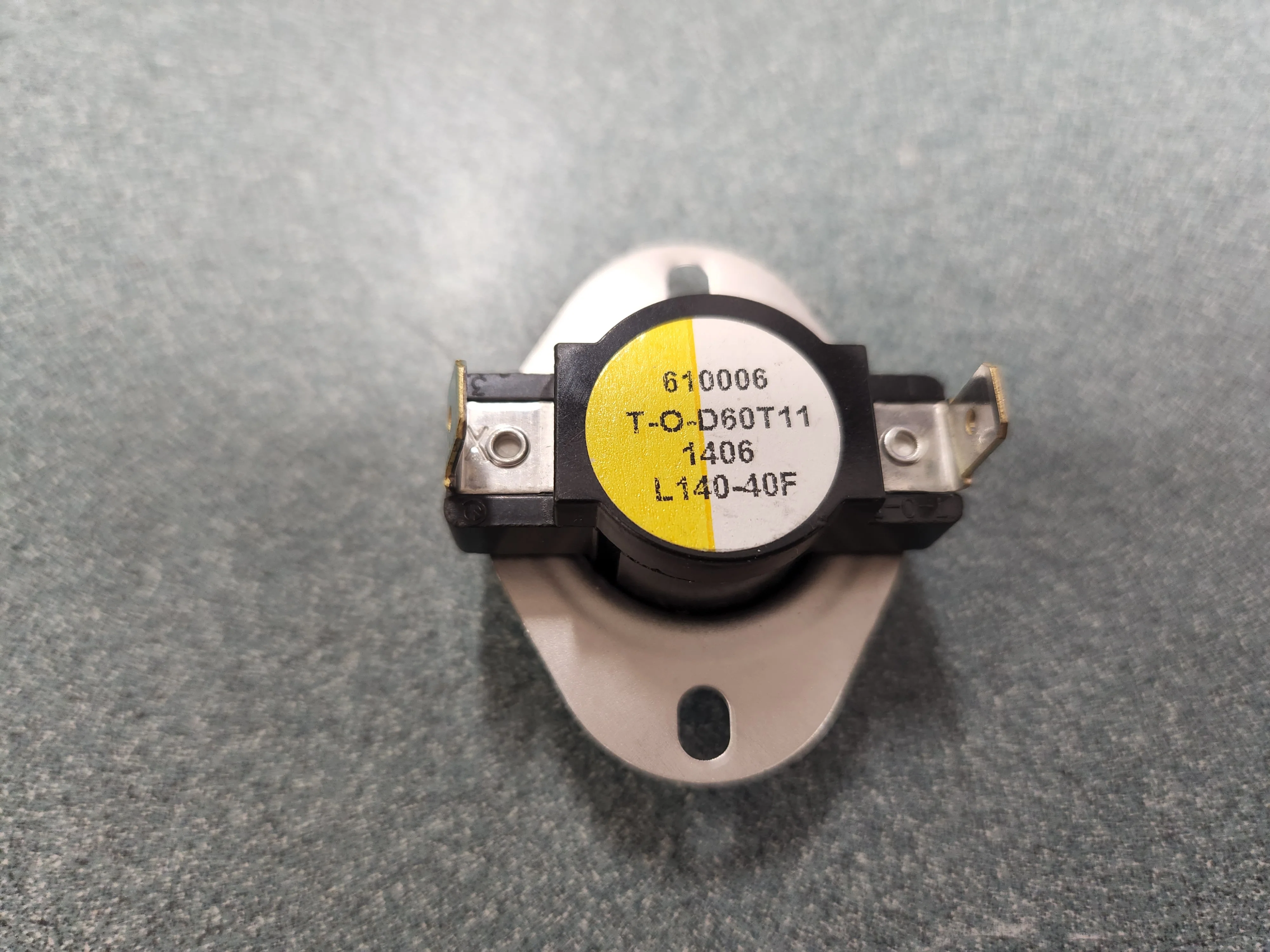 L140-140F Limit Switch - Image 2
