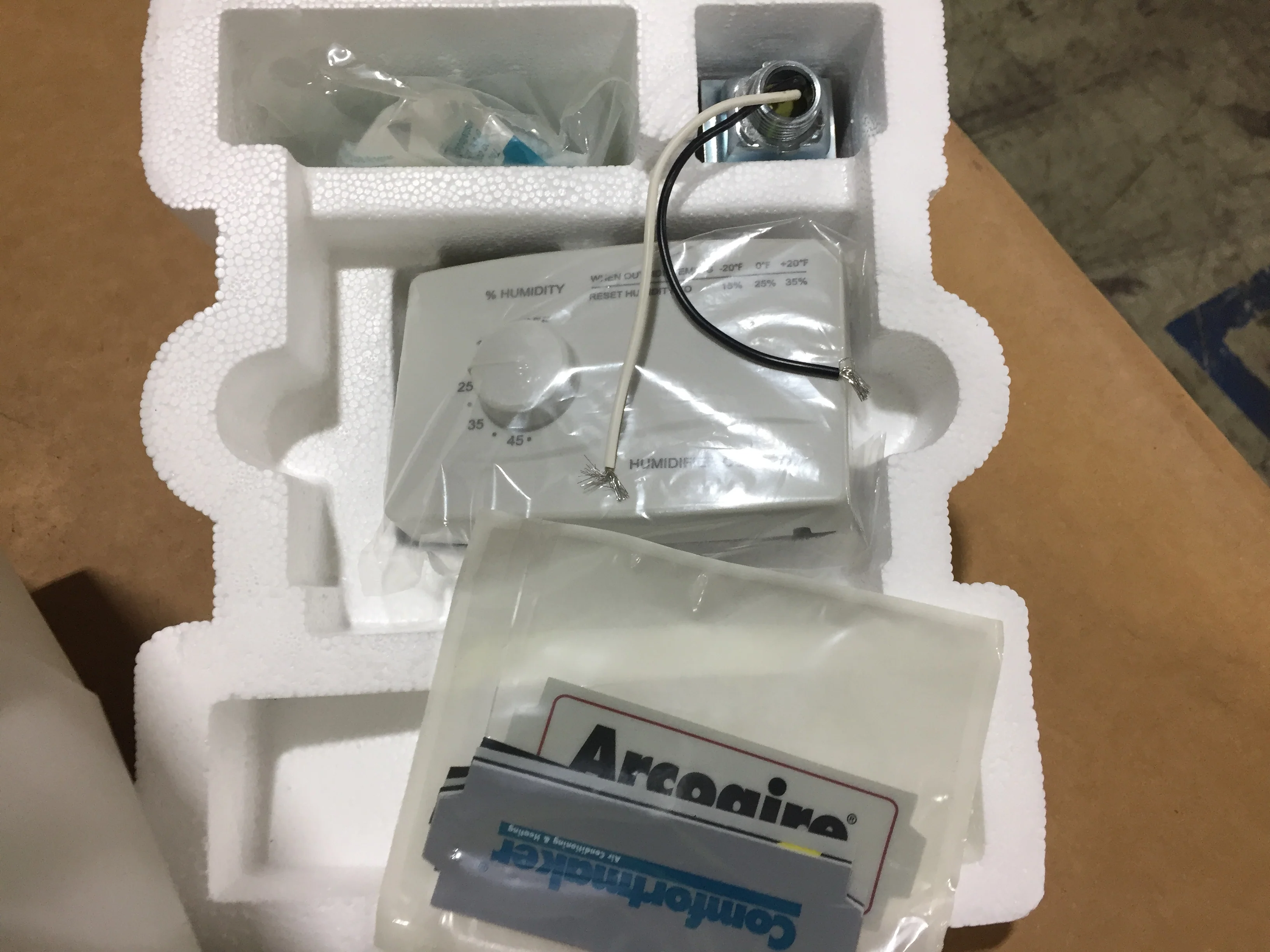 Large Bypass Humidifier With Damper And Humidistat, 24 VAC - Image 4