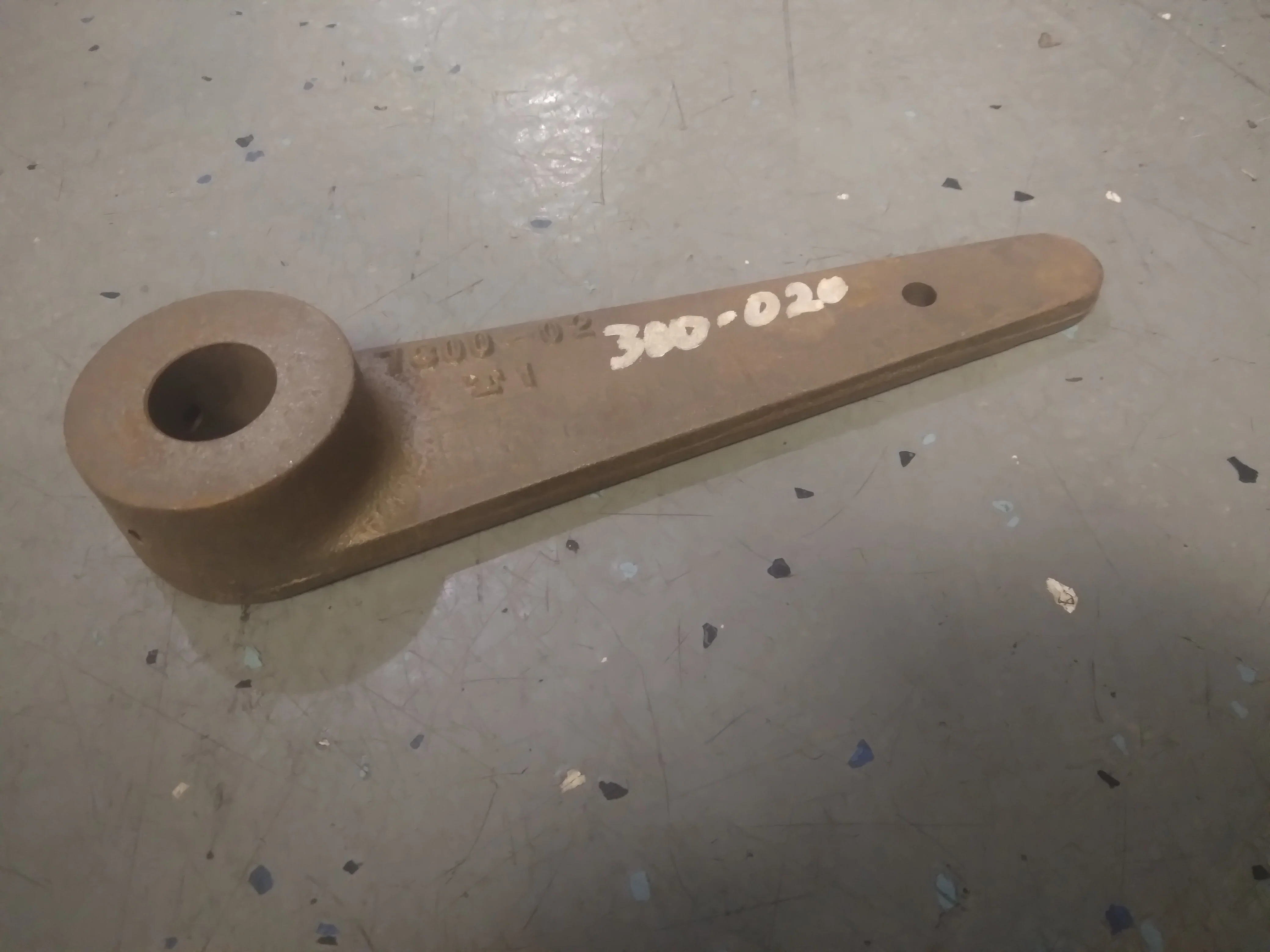 LINKAGE LEVER 7/8" CENTER HOLE