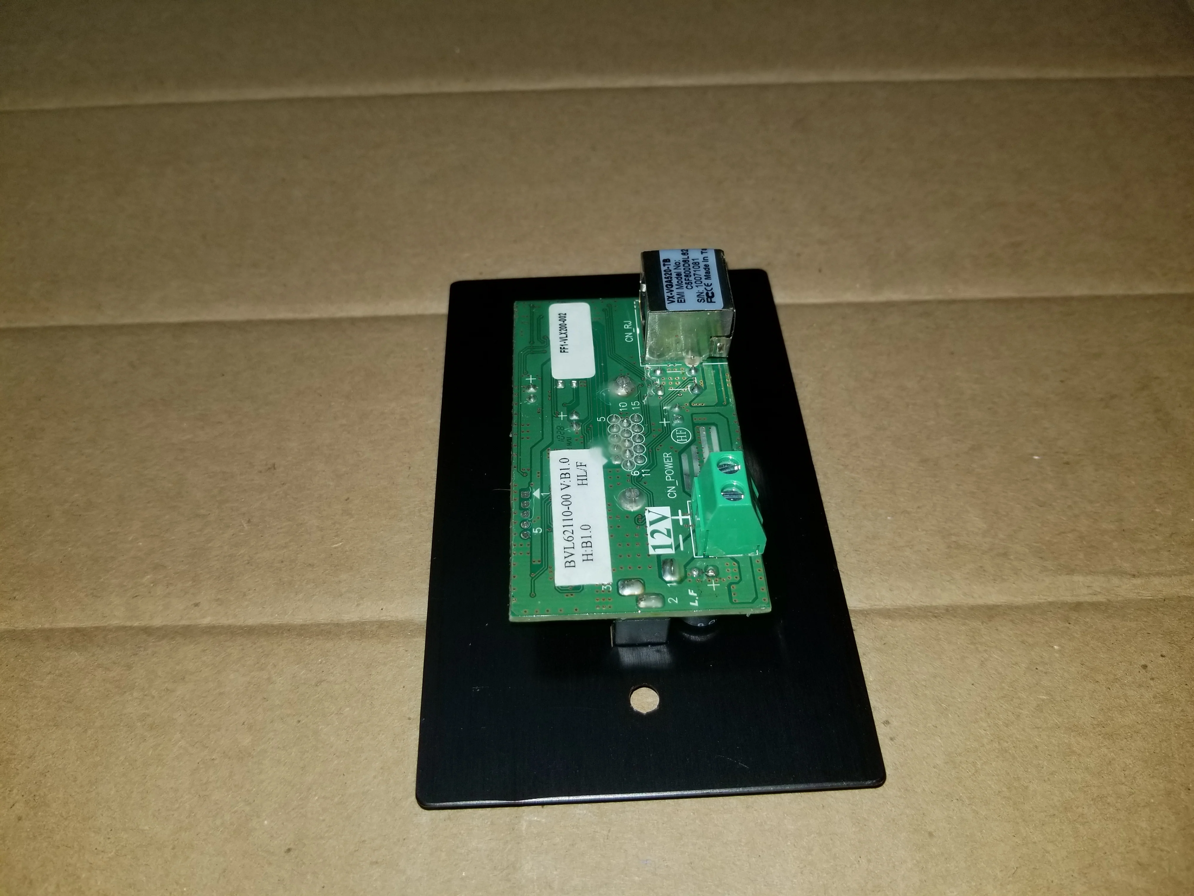 MINI CATX VGA EXTENDER TRANSMITTER WITH VIDEO EQUALIZATION ADJUSTMENT - Image 2
