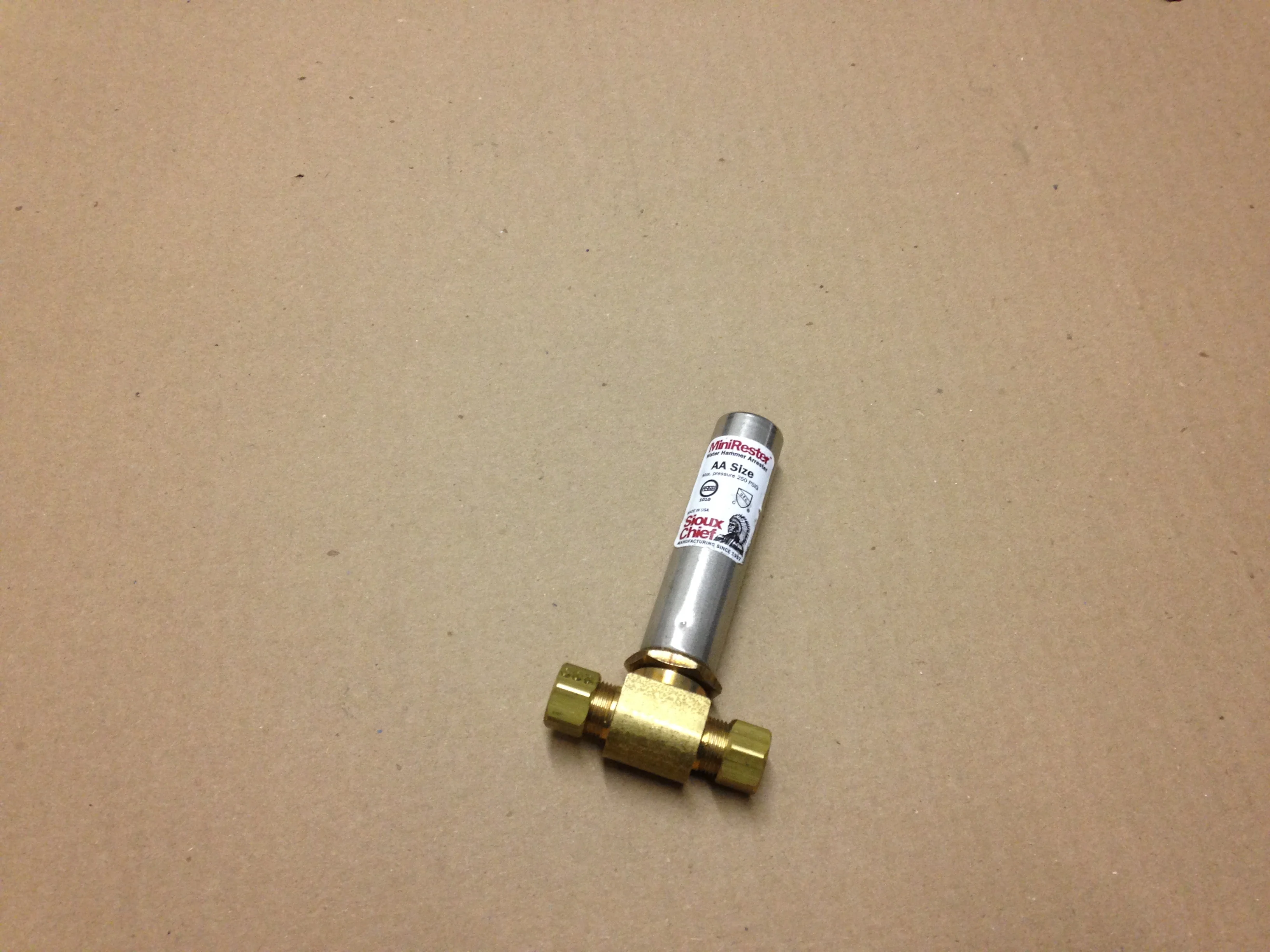 MINI-RESTER WATER HAMMER ARRESTER, AA SIZE