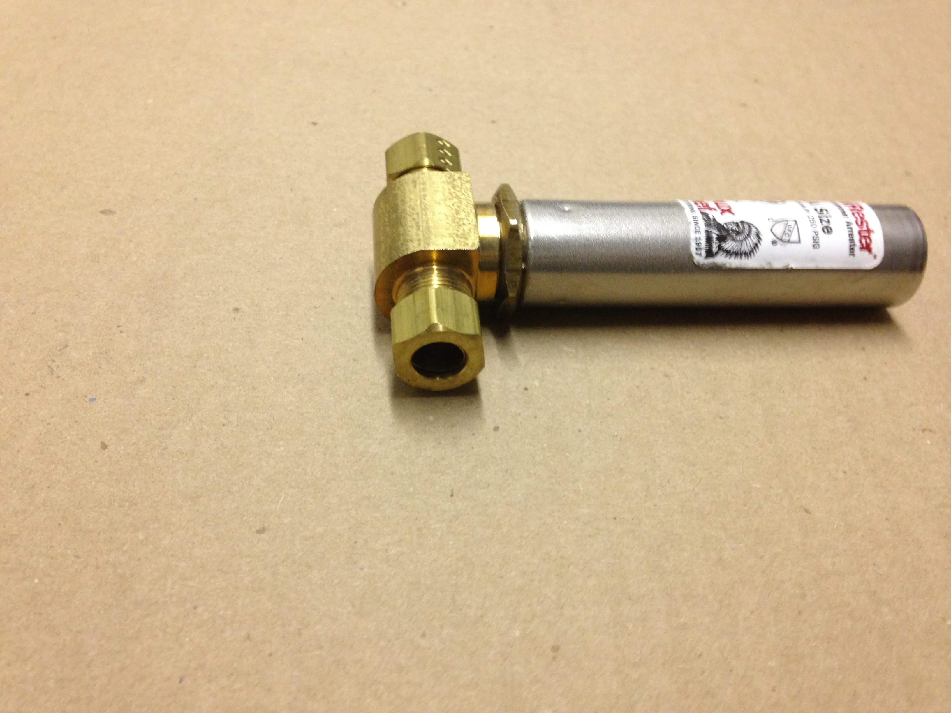 MINI-RESTER WATER HAMMER ARRESTER, AA SIZE - Image 2
