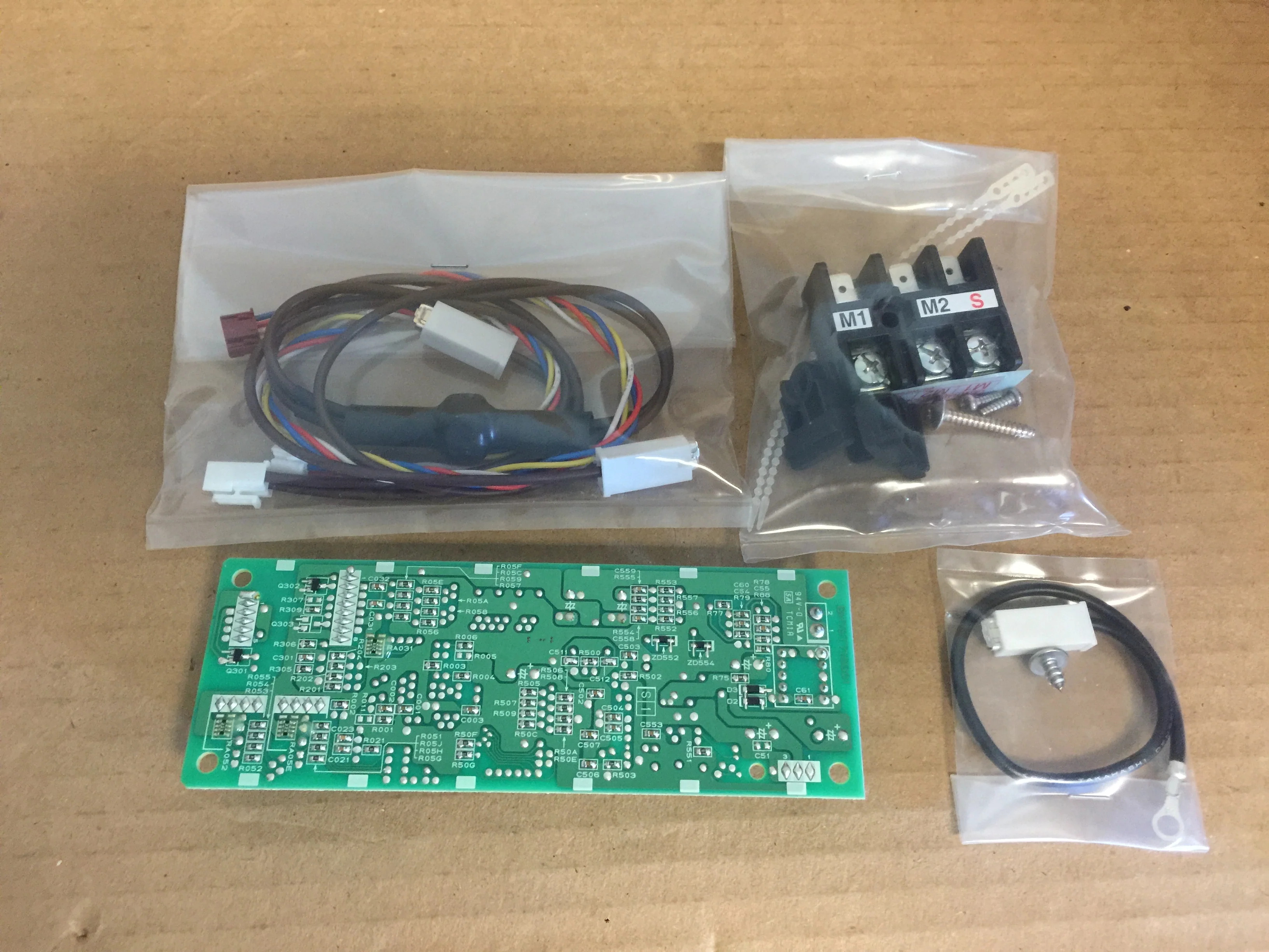 A-M, M-Net Converter; Control Board - Image 3