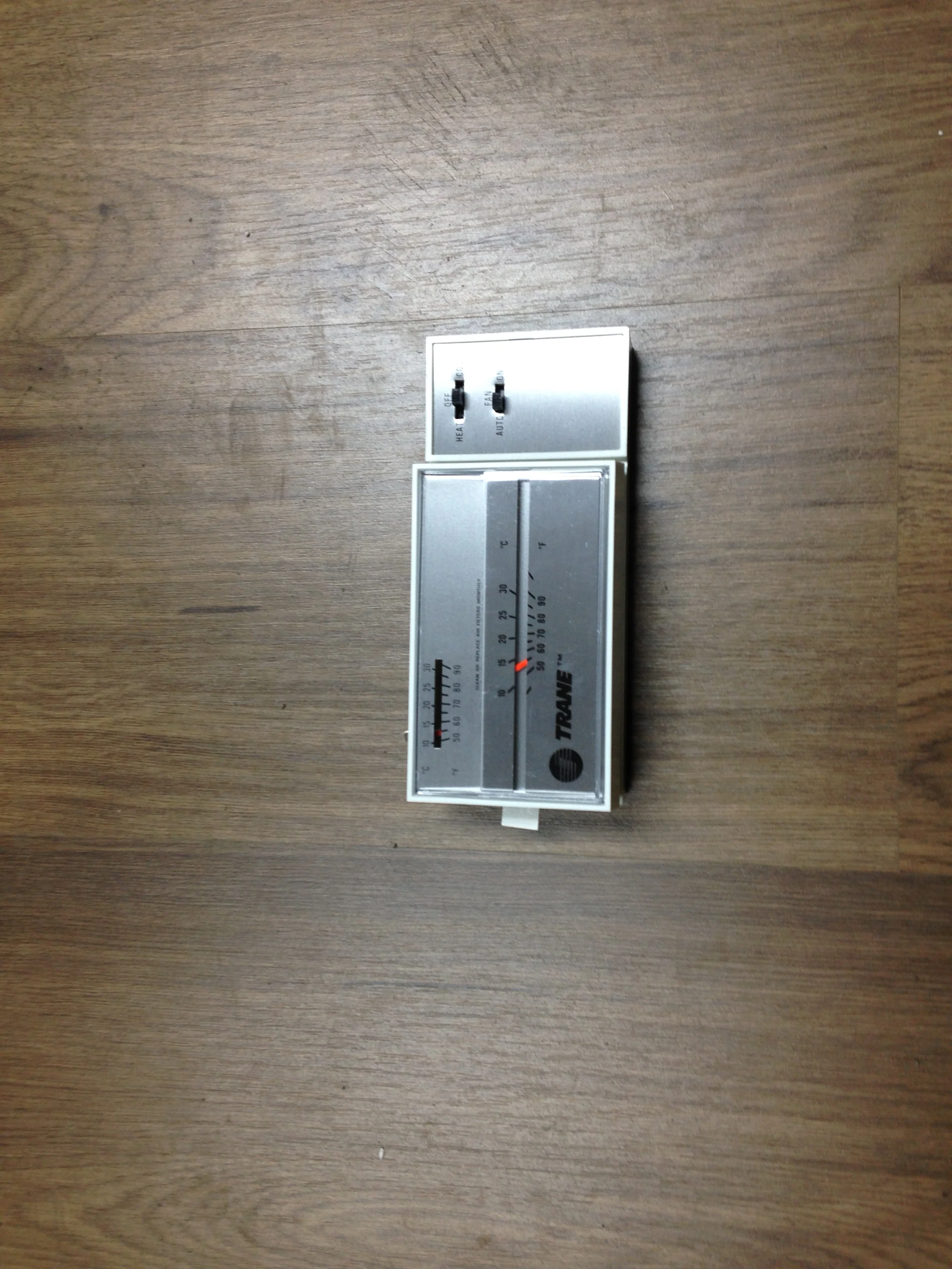 Multi-Stage Room Thermostat (Manual Changeover); 30 VAC - Image 7