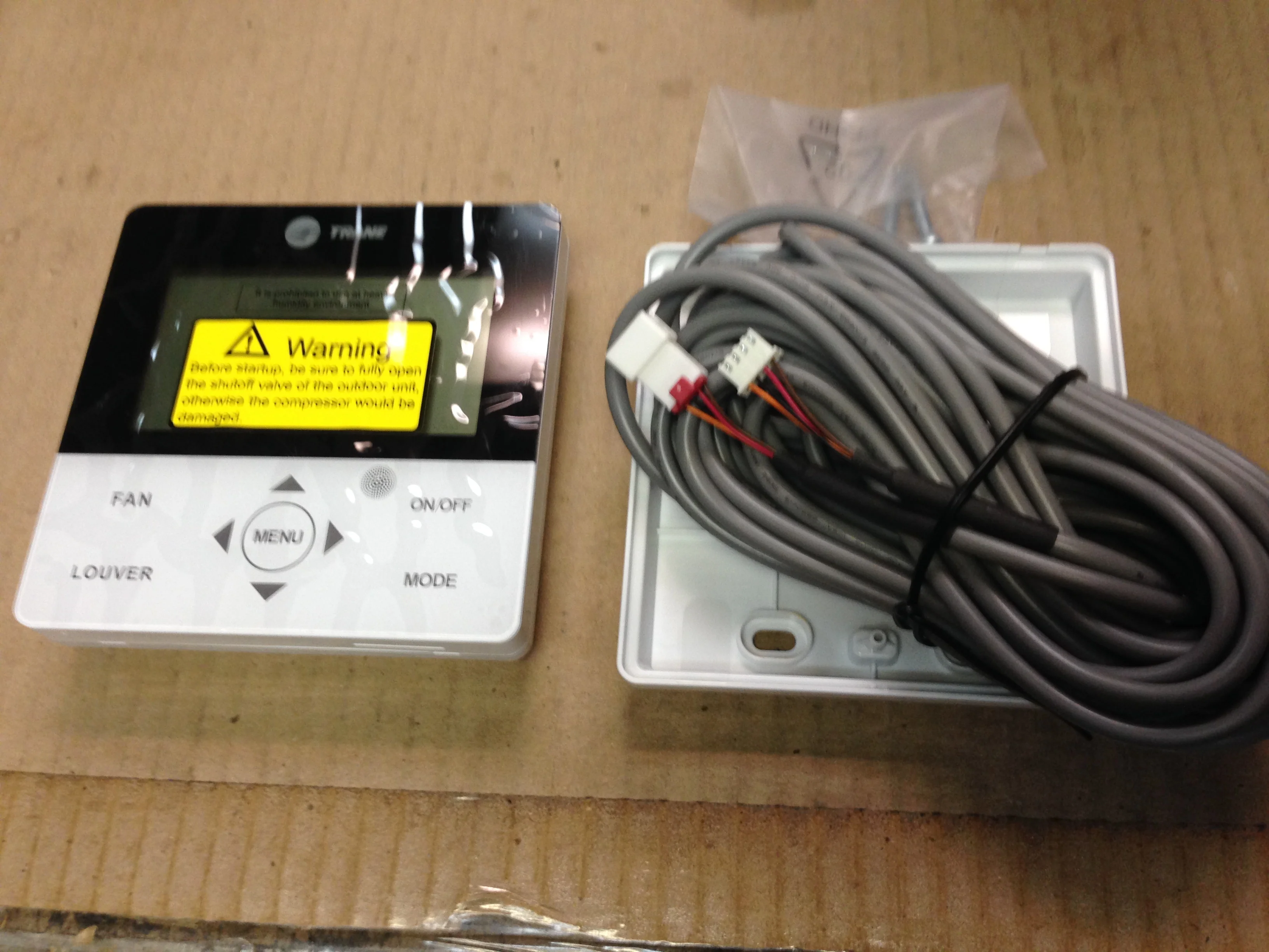 Multi-Zone Or Single-Zone Mini Split Programmable Wired Controller - Image 2