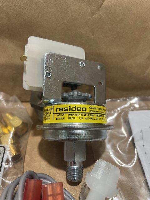Natural Gas to Propane Conversion Kit, 90%, Two Stage - Image 4