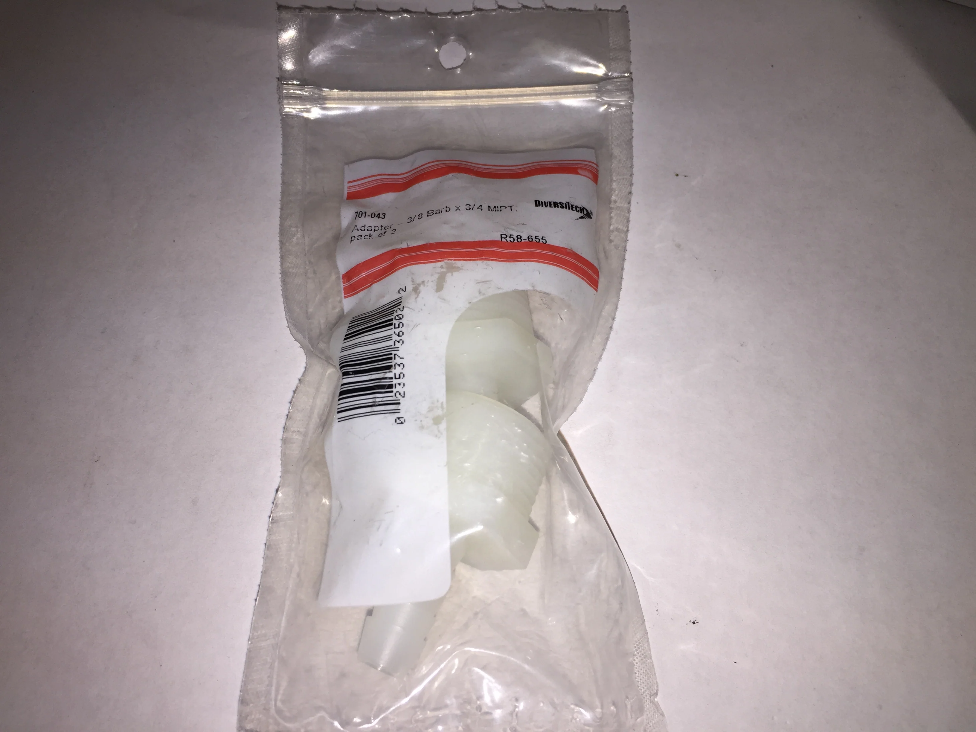 NYLON MALE ADAPTER 3/8" BARB X 3/4" MIPT SOLD AS 2 PER BAG - Image 4