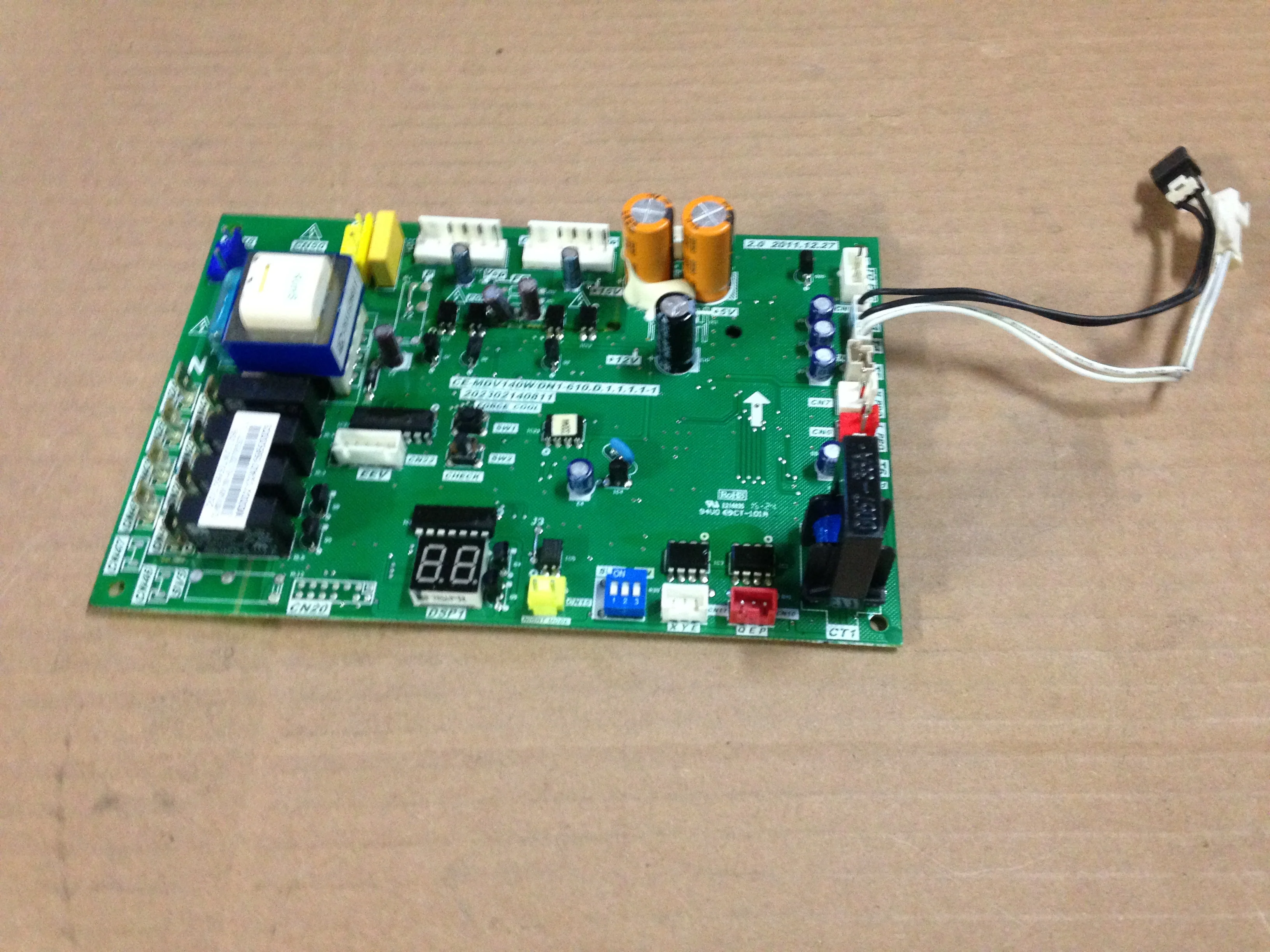 Outdoor Unit Main Control Board Assembly - Image 6