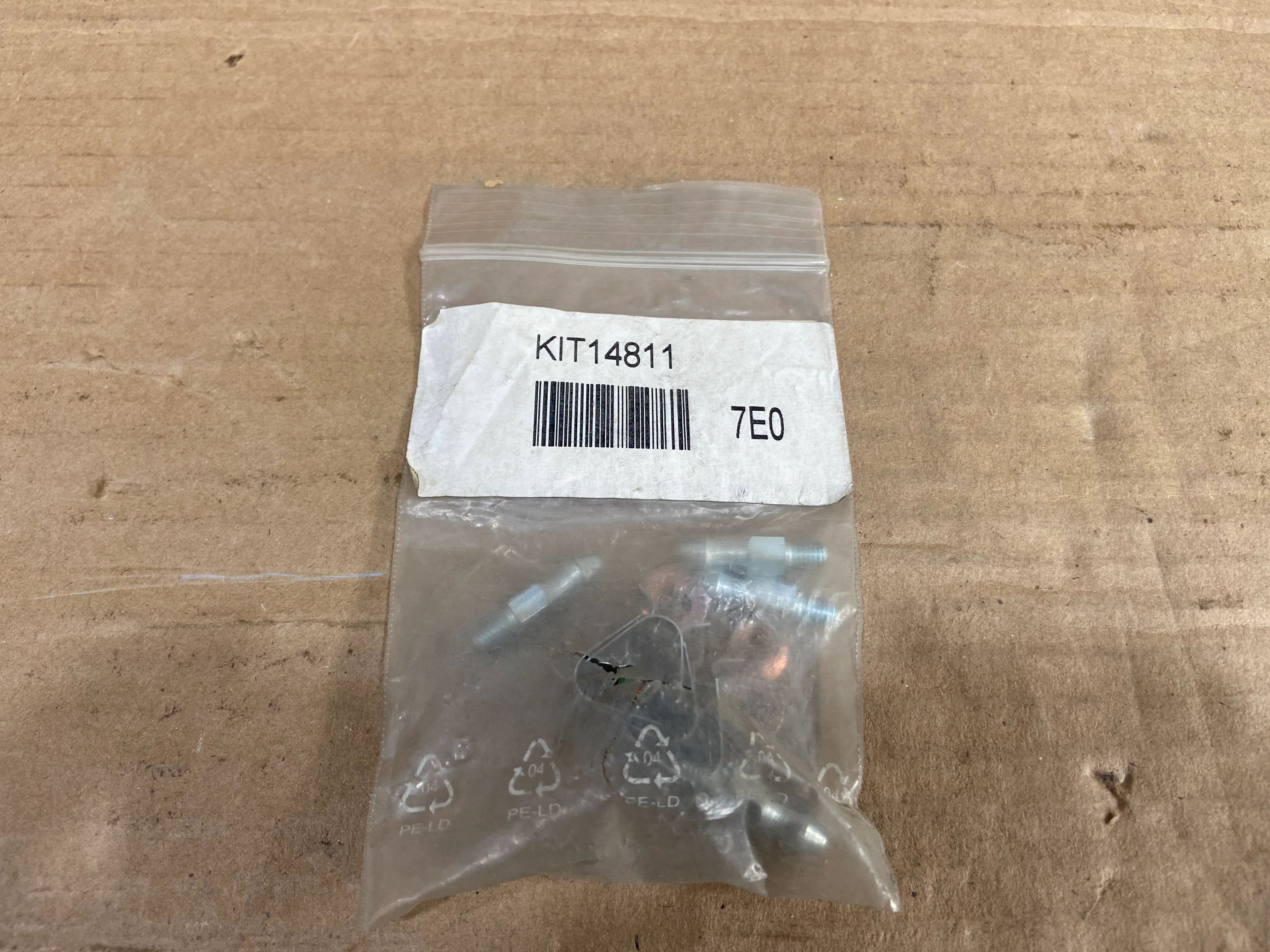 PANEL FASTENER KIT