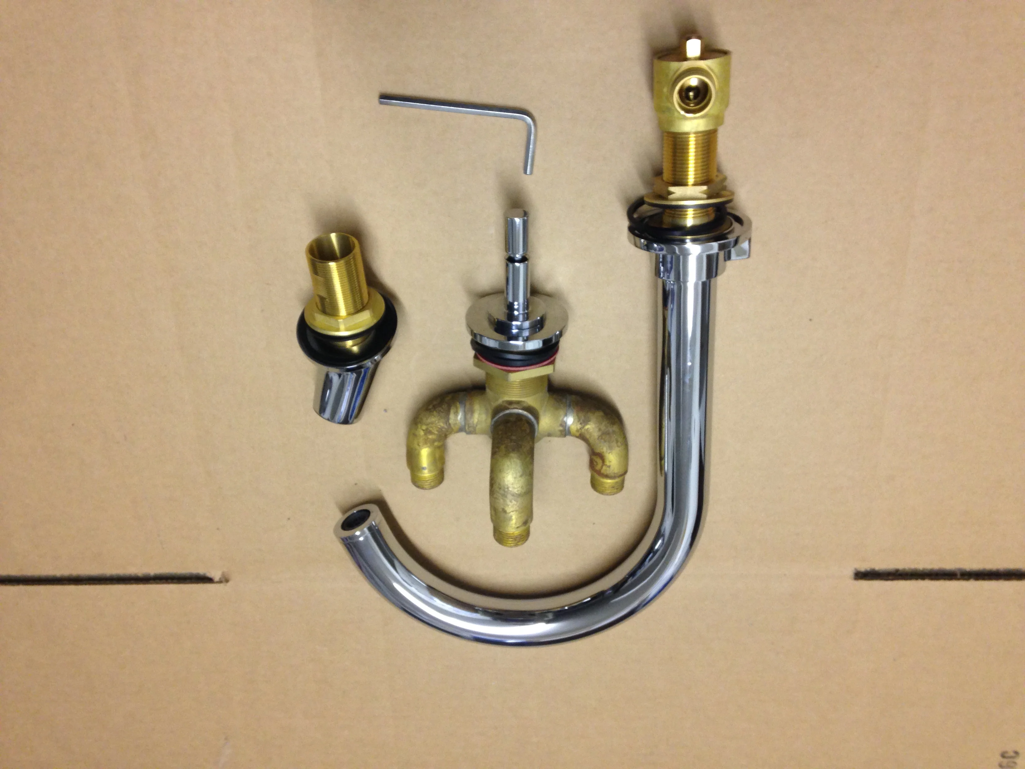 Percy 2-Handle Deck Mount Bathtub Faucet with Hand Sprayer - Image 2