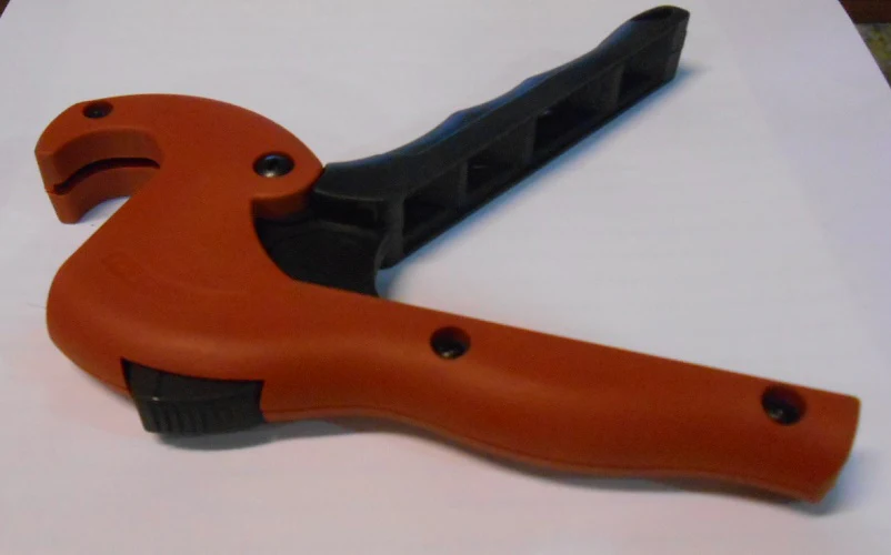 Pex Pipe Cutter Up to 1" - Image 2