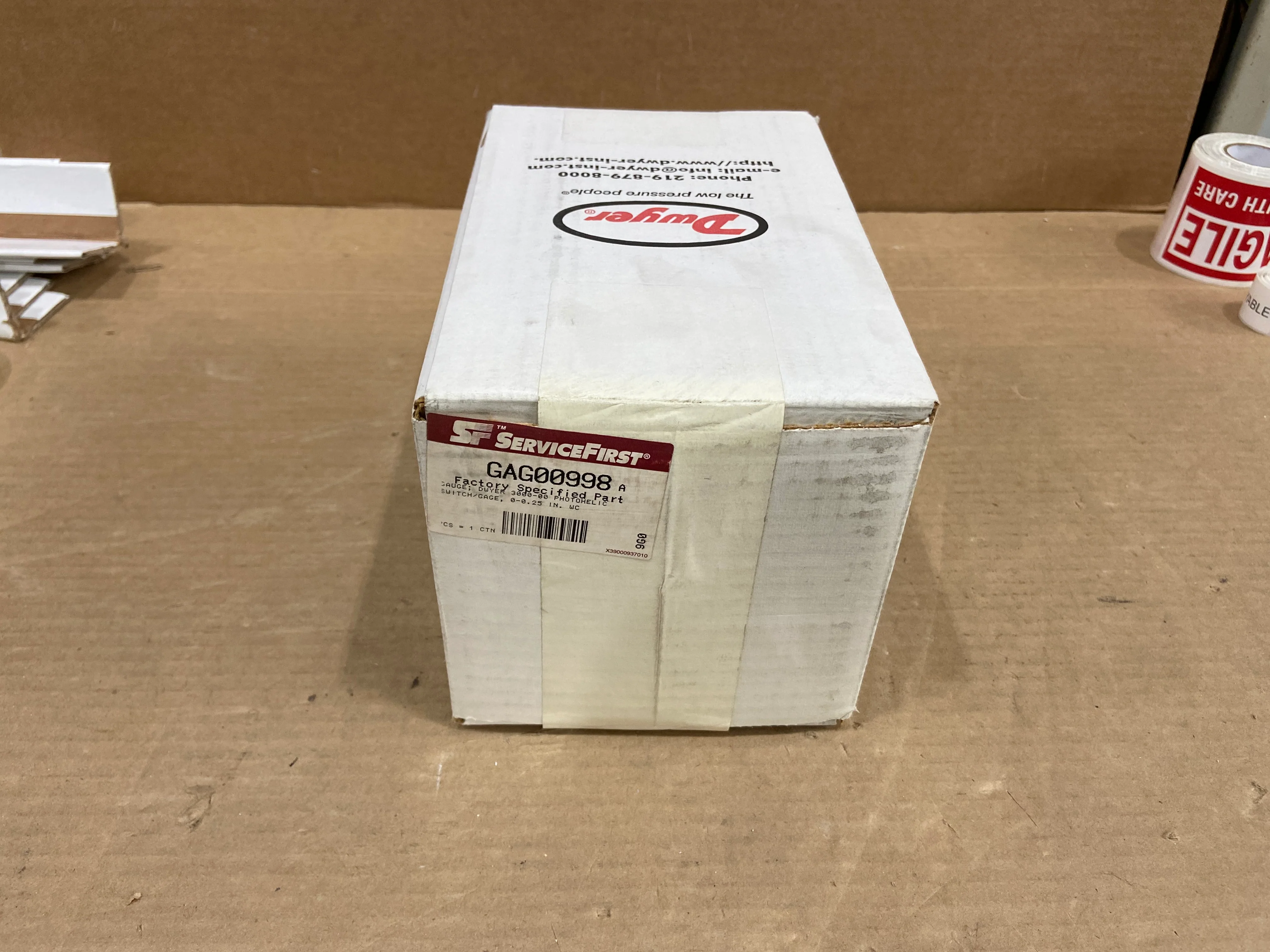 Photohelic 3 In 1 Indicating Guage 120/50-60 6 Watts - Image 5