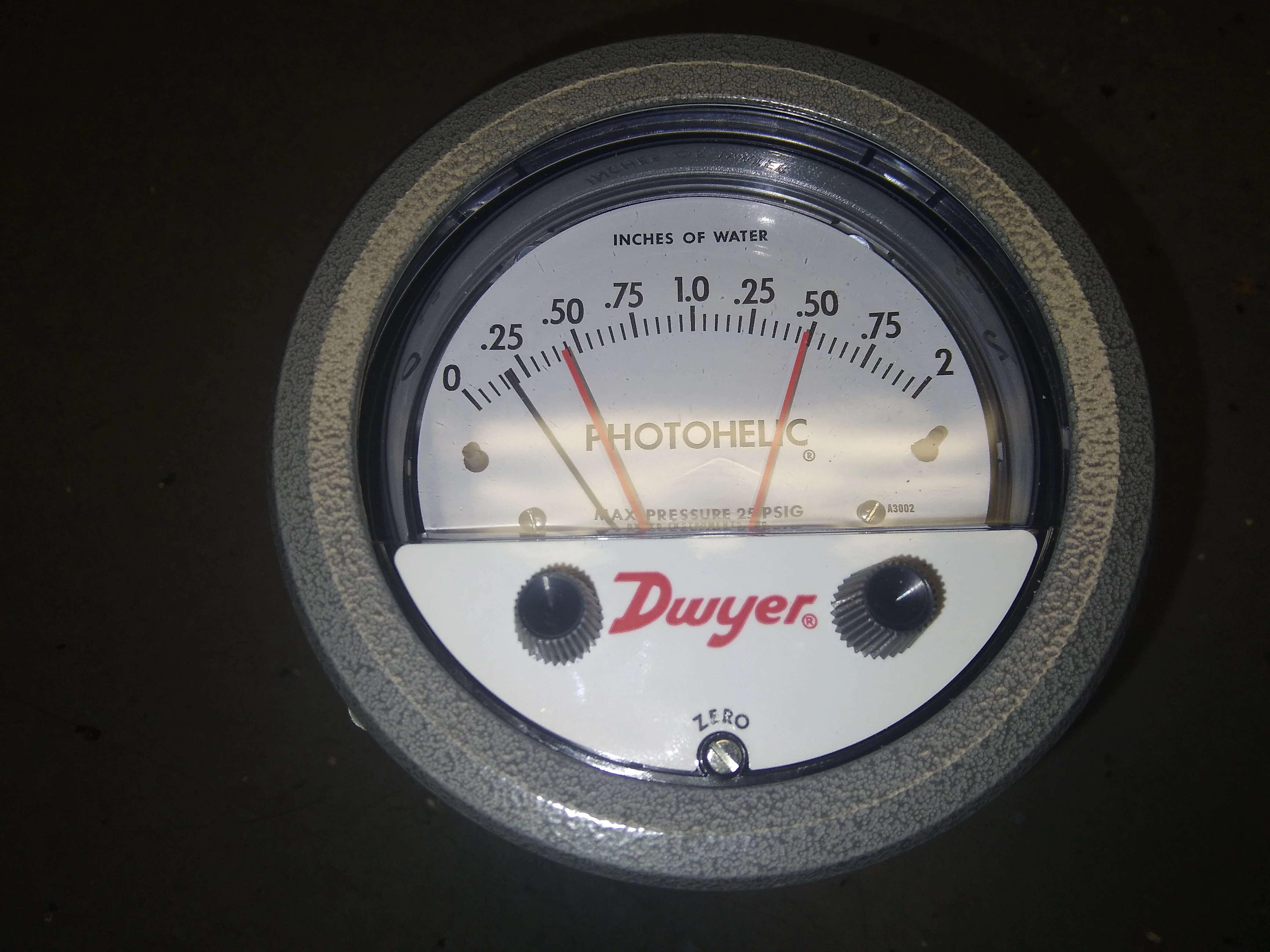 Photohelic Differential Pressure Gauge.Type 0 to 2" WC - Image 4