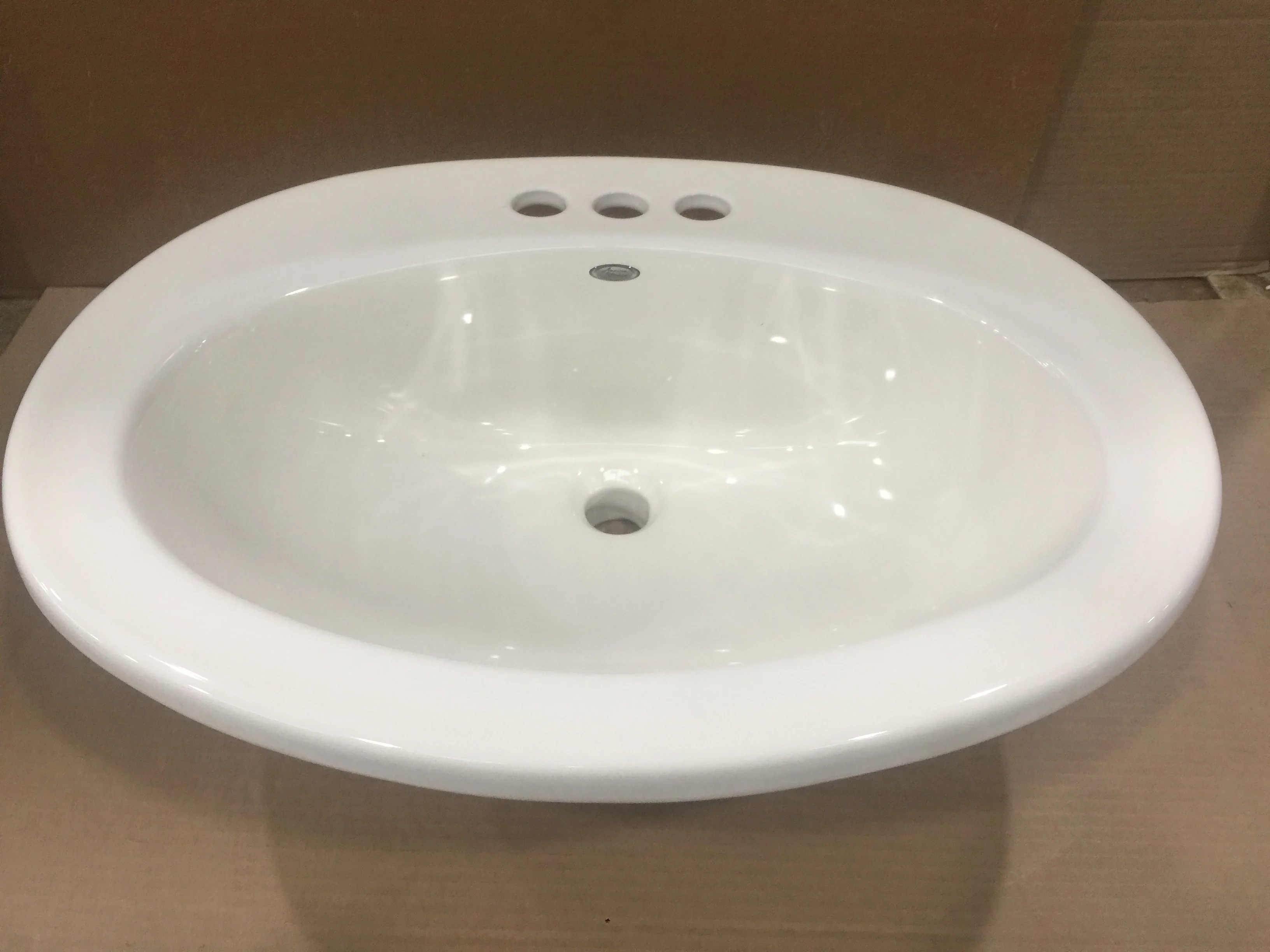 Piazza Countertop Lavatory Sink Linen