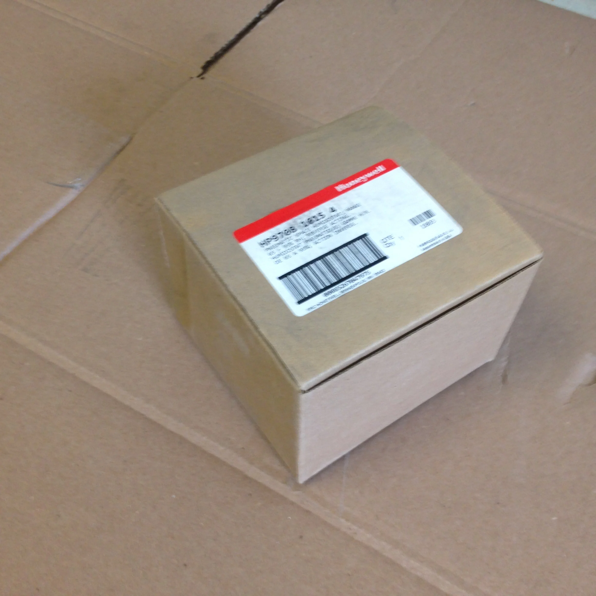 Pneumatic Space Humidistat - Image 5