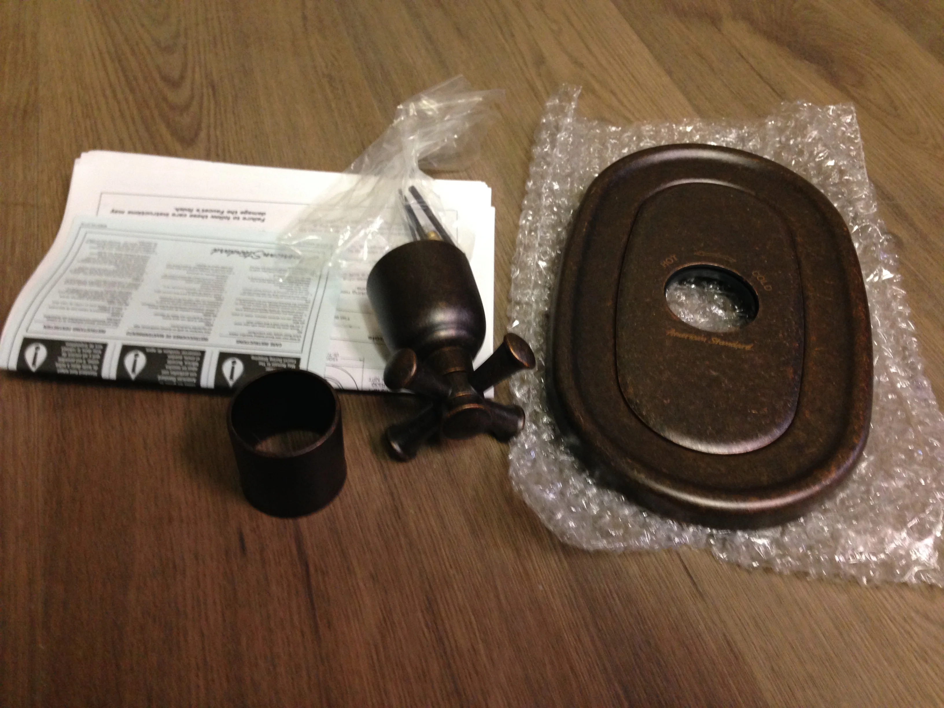 Portsmouth Central Thermostatic Trim Kit; Metal Cross Handle, Less Valve, Oil Rubbed Bronze - Image 3