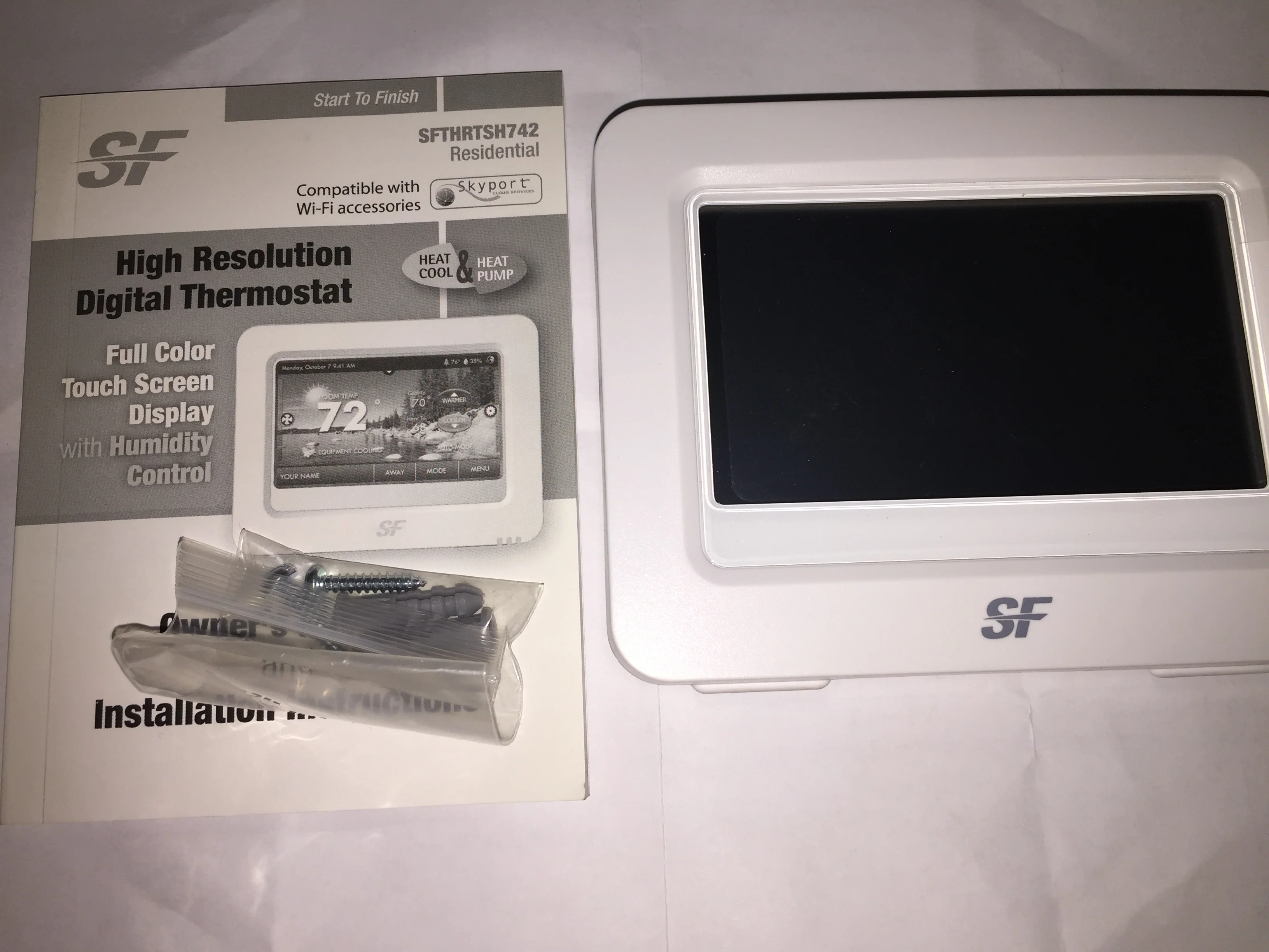 Premier Series Digital 4 Heat/ 2 Cool Thermostat With Humidity Control - Image 6