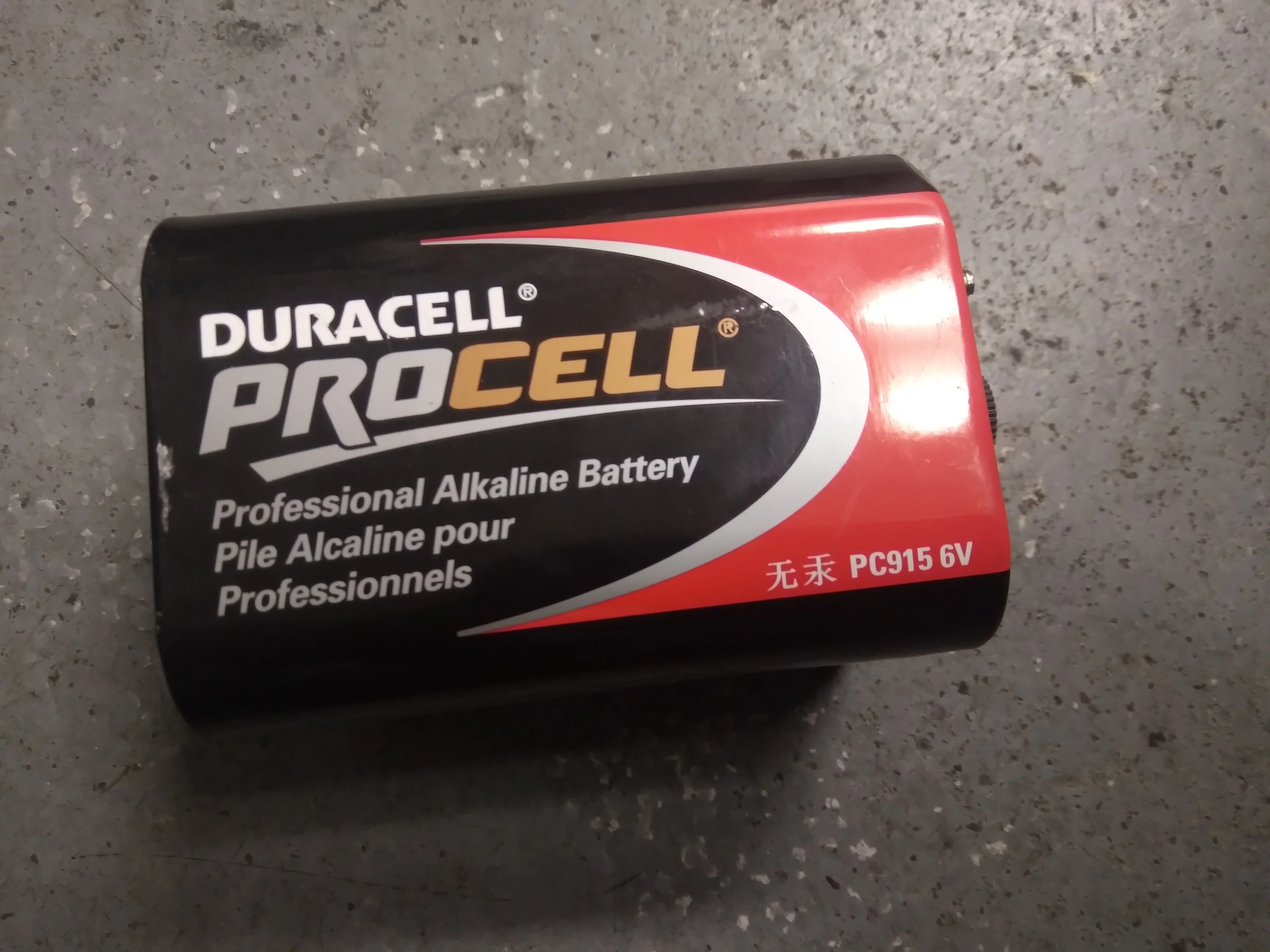 "PRO CELL" 6V PROFESSIONAL ALKALINE BATTERY - Image 2