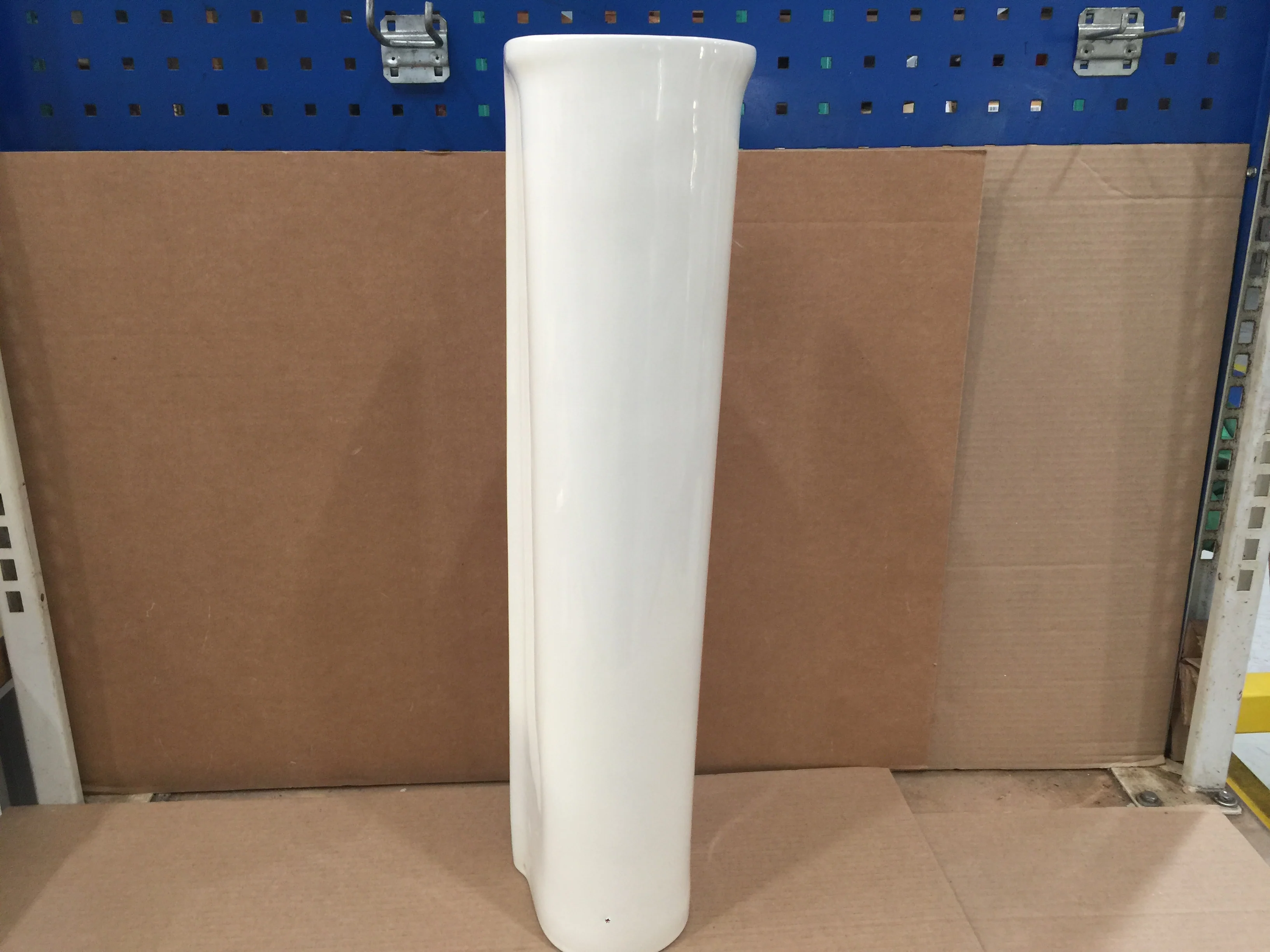 Ravenna Pedestal Sink Base Bone - Image 2